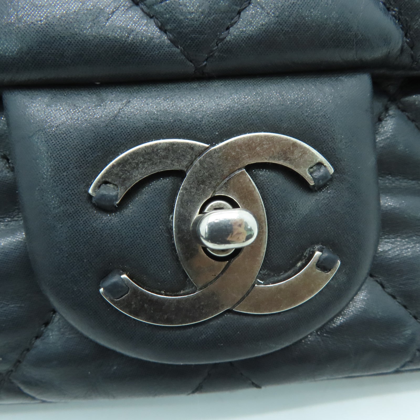 CHANEL 菱格牛皮皮革Chain Shoulder Bag银扣链带肩背袋黑色