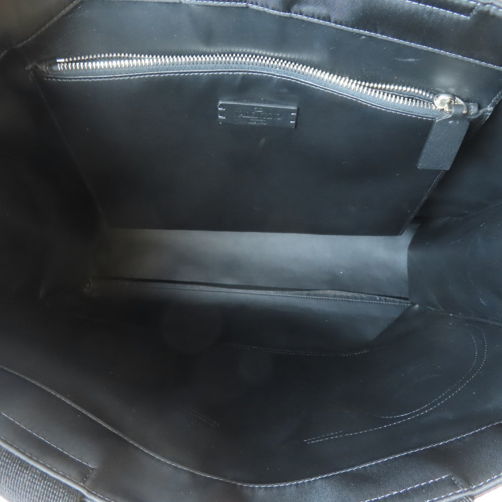 Valentino 【激減優惠】尼龍Hand Bag手挽袋黑色