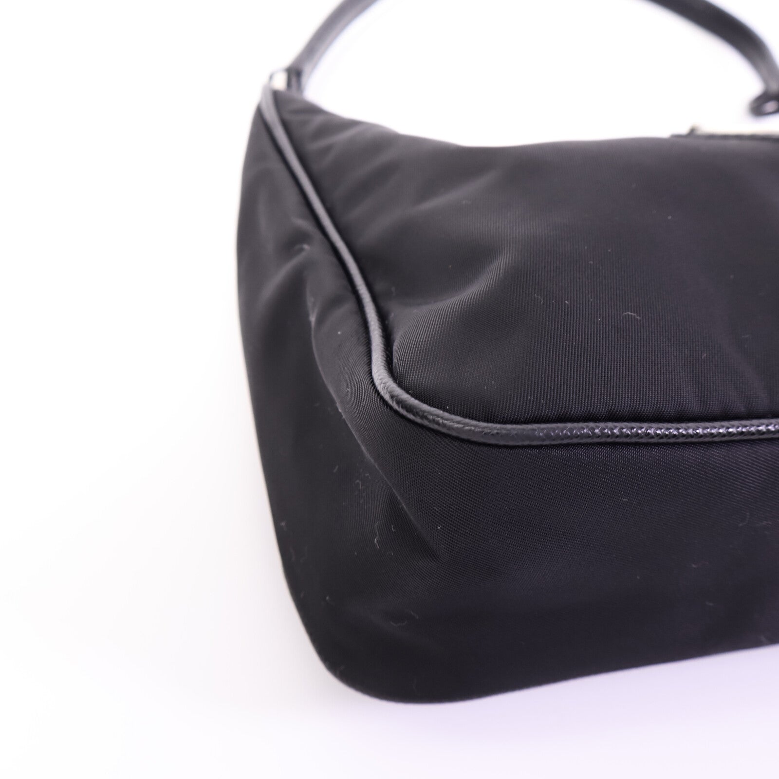 PRADA 尼龍Re-Edition 2005 Mini Bag肩背袋