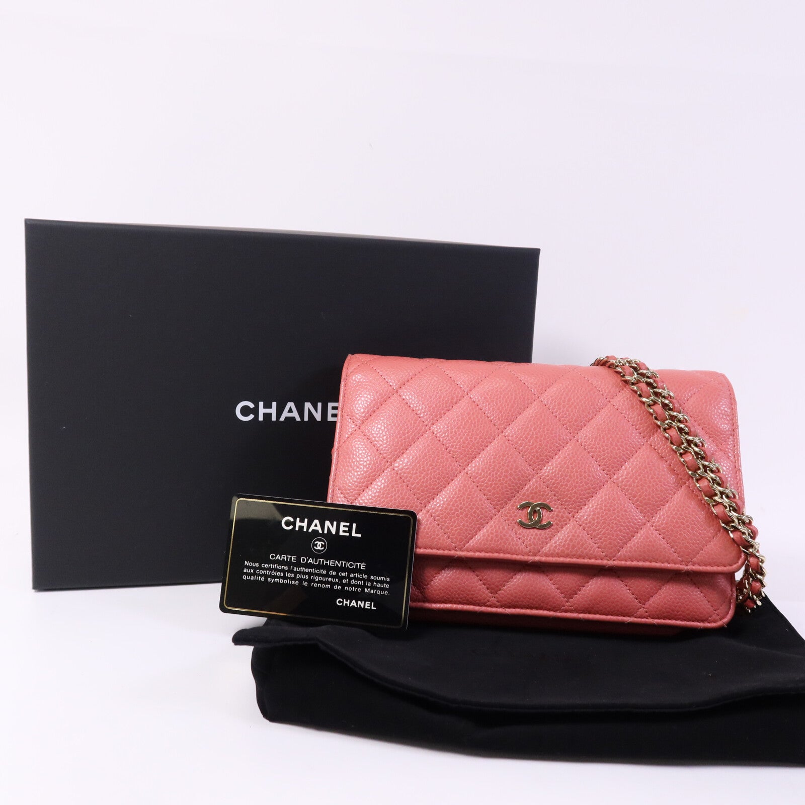 CHANEL 牛皮皮革WOC Wallet On Chain金扣鏈帶肩背袋