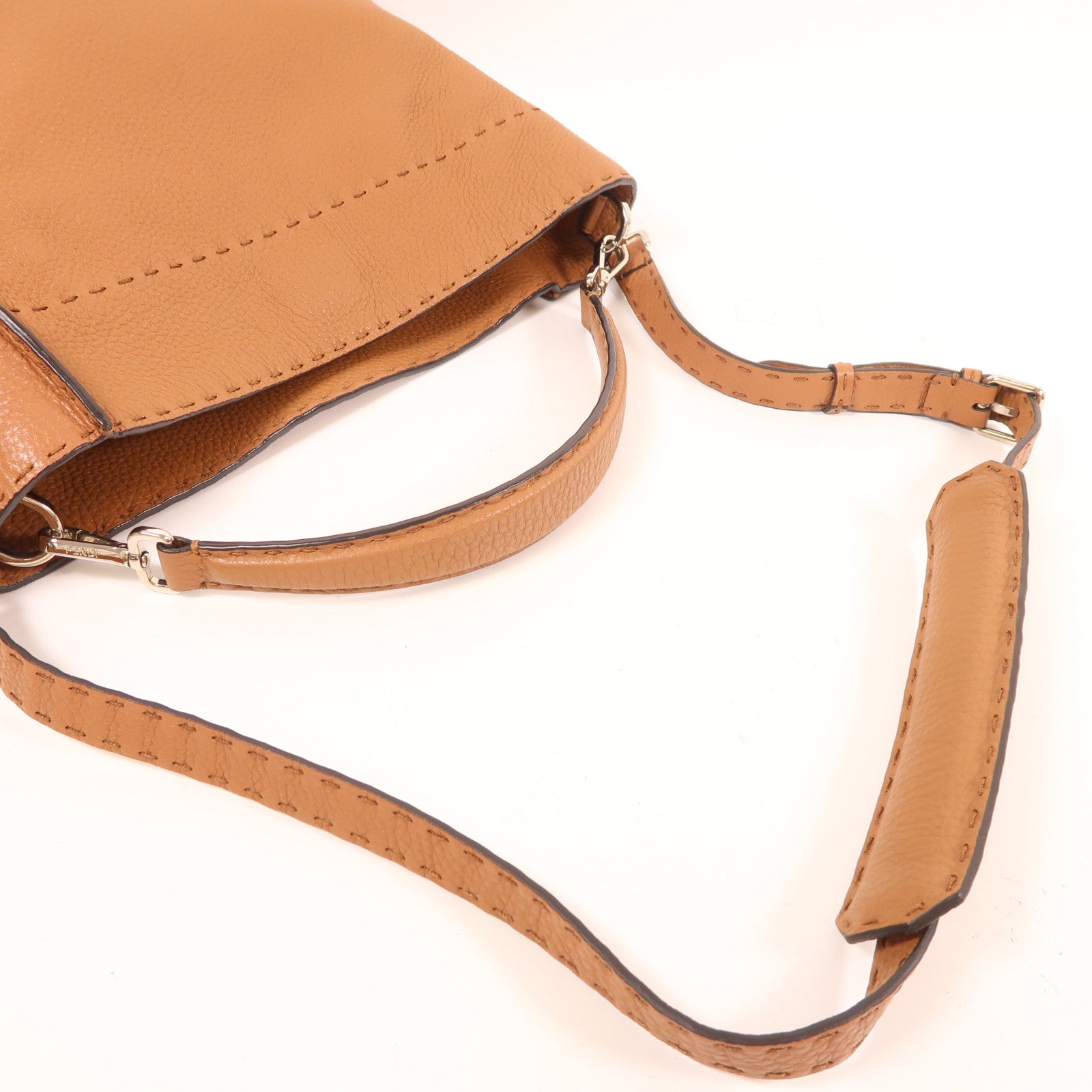 FENDI 牛皮皮革Shoulder Bag銀扣手挽肩背兩用袋棕色