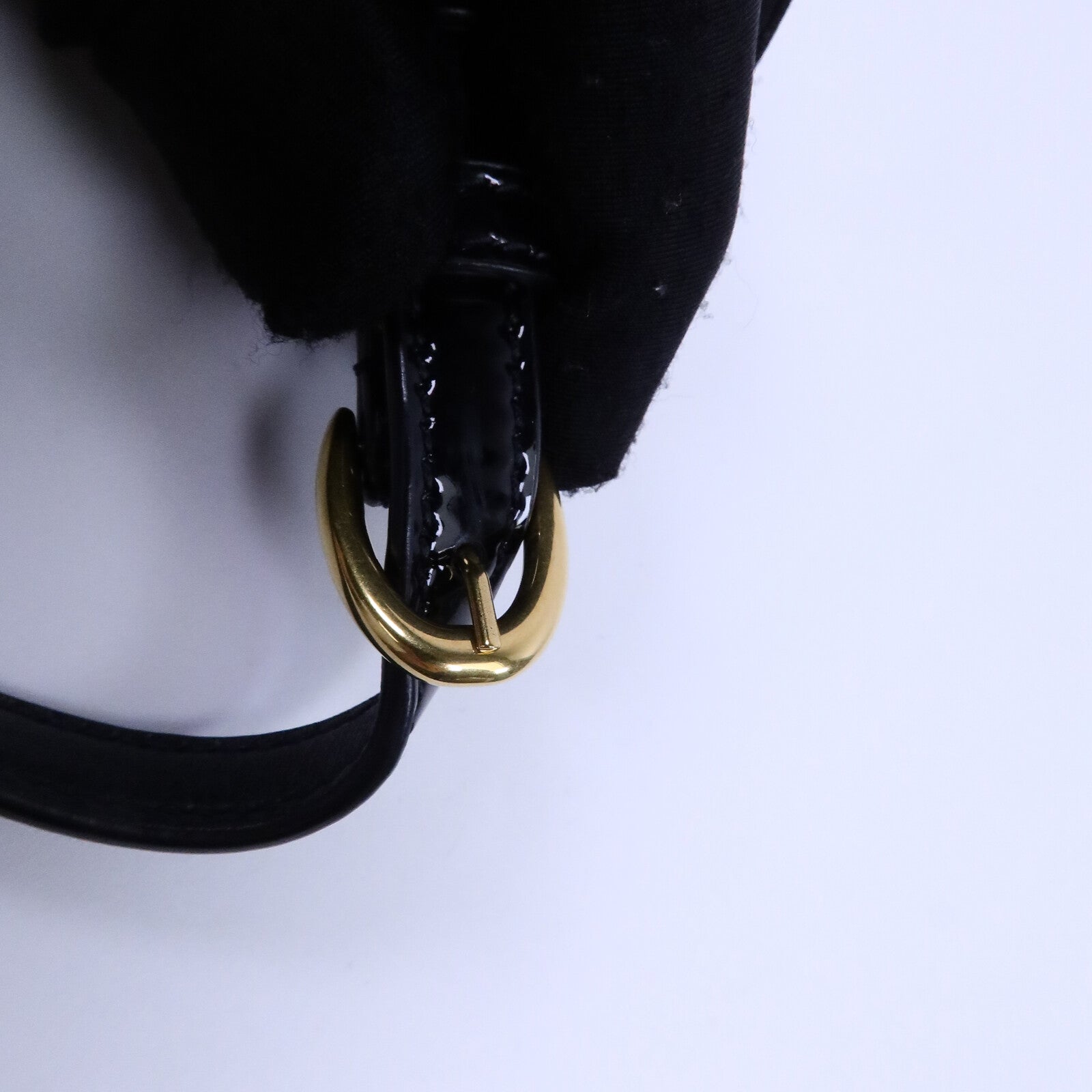 SAINT LAURENT 漆皮皮革Mini Cassandre Camera Bag鏈帶肩背袋