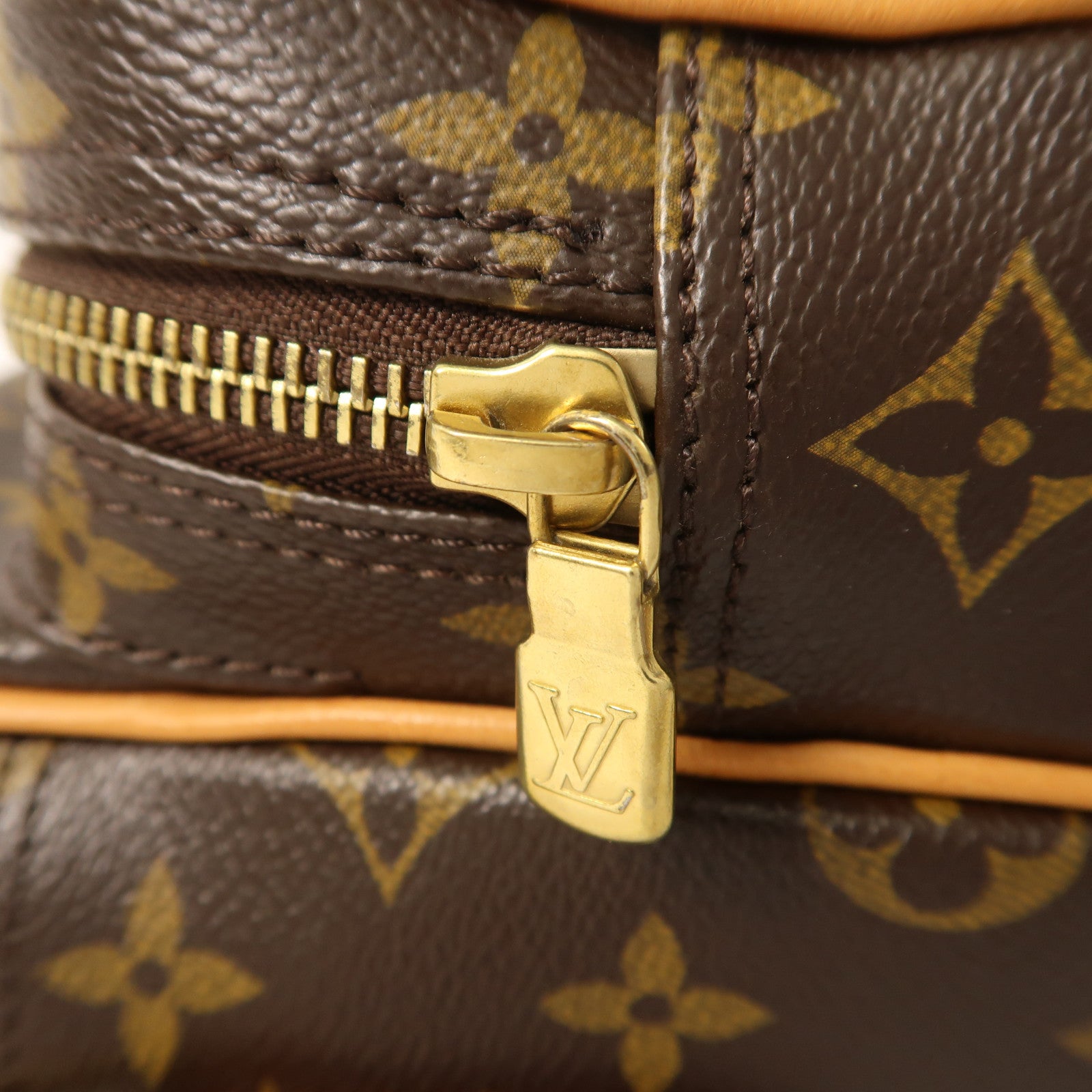 LOUIS VUITTON Monogram Nile金扣肩背袋