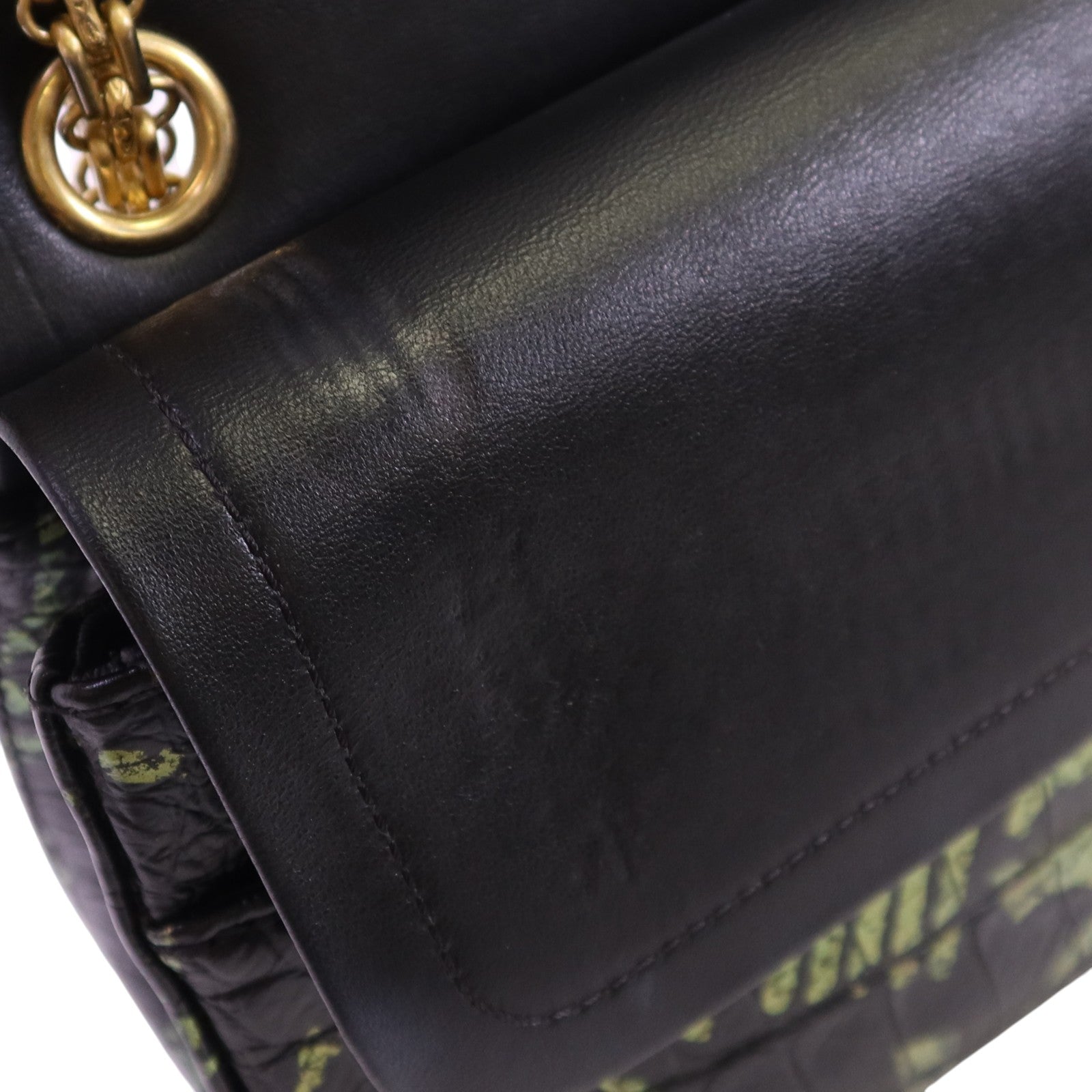 CHANEL 牛皮皮革2.55 Graffiti Reissue金扣鏈帶肩背袋