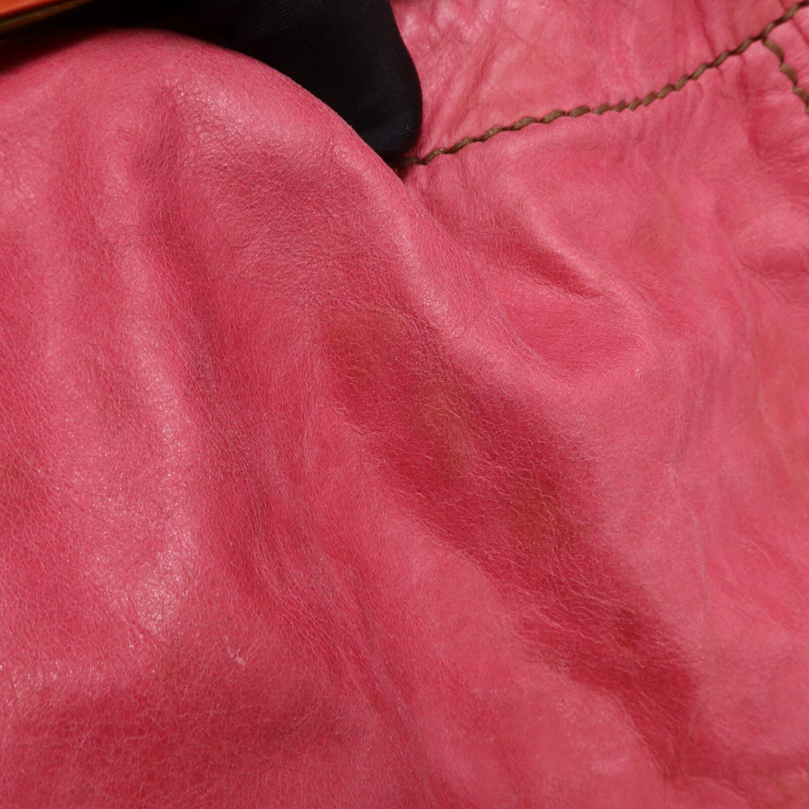 Miu Miu 牛皮皮革Shoulder Bag肩背袋