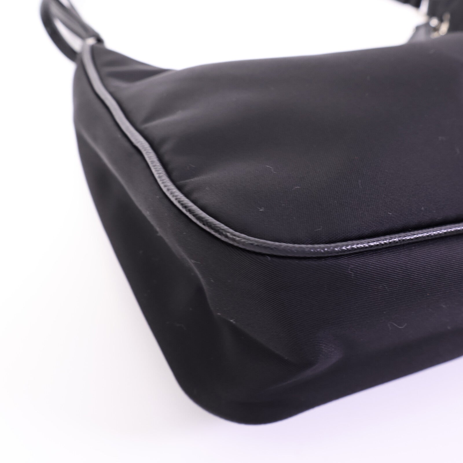 PRADA 尼龍Re-Edition 2005 Mini Bag肩背袋