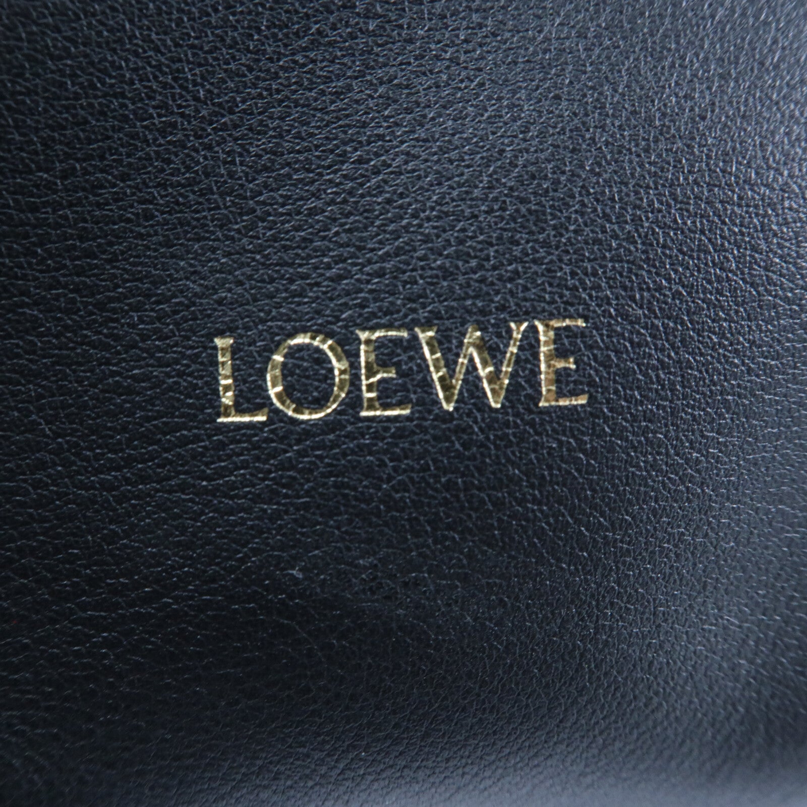 LOEWE 牛皮皮革Mini Flamenco Clutch金扣肩背袋