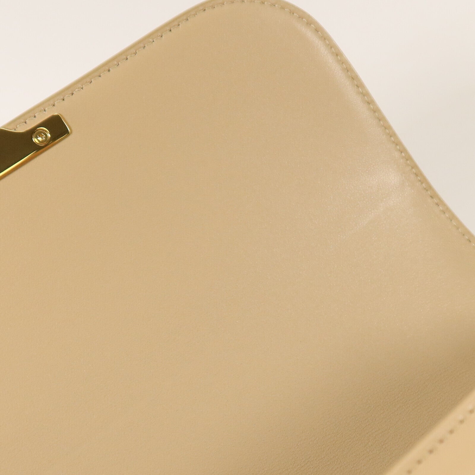 CELINE 牛皮皮革Classique Triomphe Medium金扣肩背袋