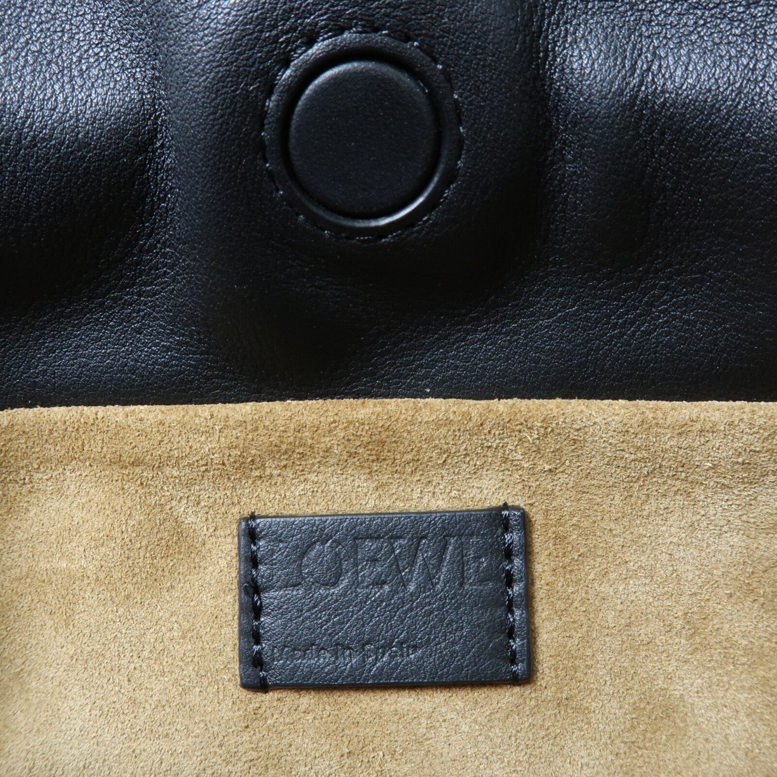 LOEWE 牛皮皮革Mini Flamenco Clutch金扣肩背袋
