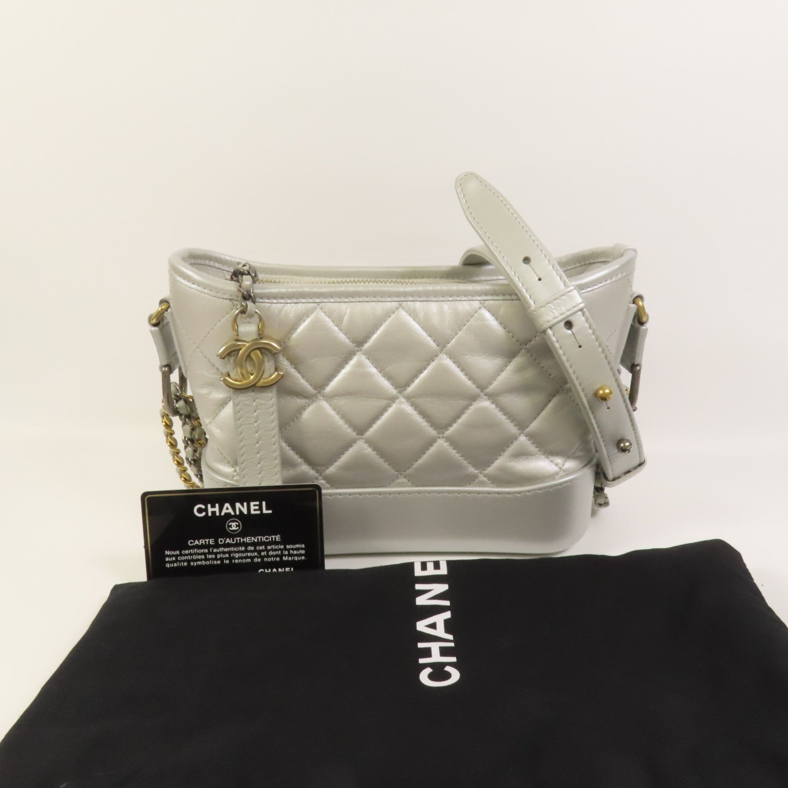 CHANEL 牛皮皮革Gabrielle Small鏈帶肩背袋