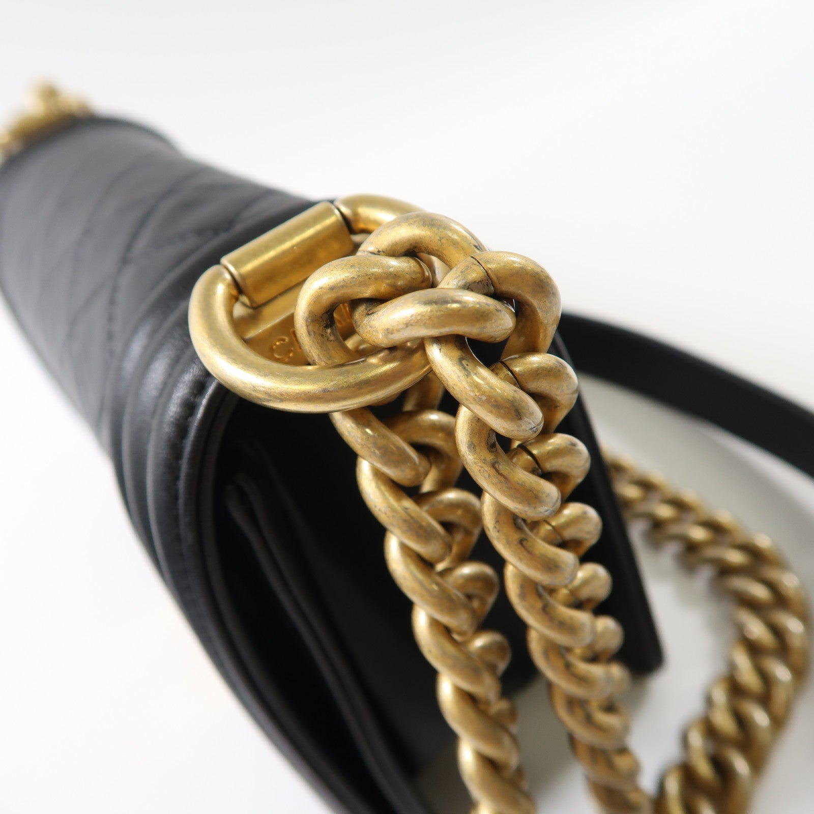 CHANEL 羊皮皮革Boy Chanel 20金扣肩背袋黑色