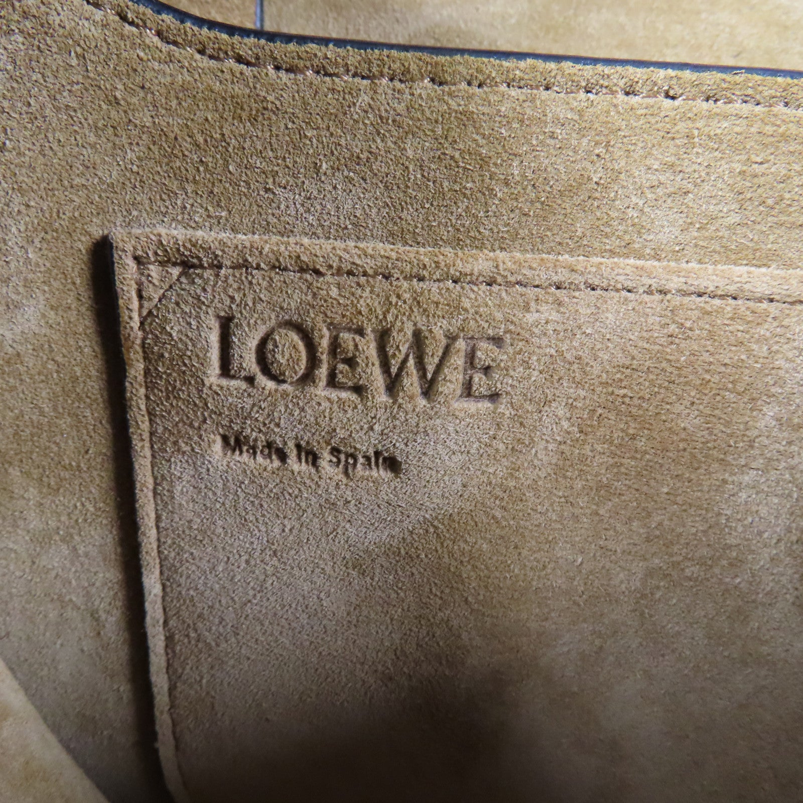 LOEWE 牛皮皮革Gate Bag金扣肩背袋啡色