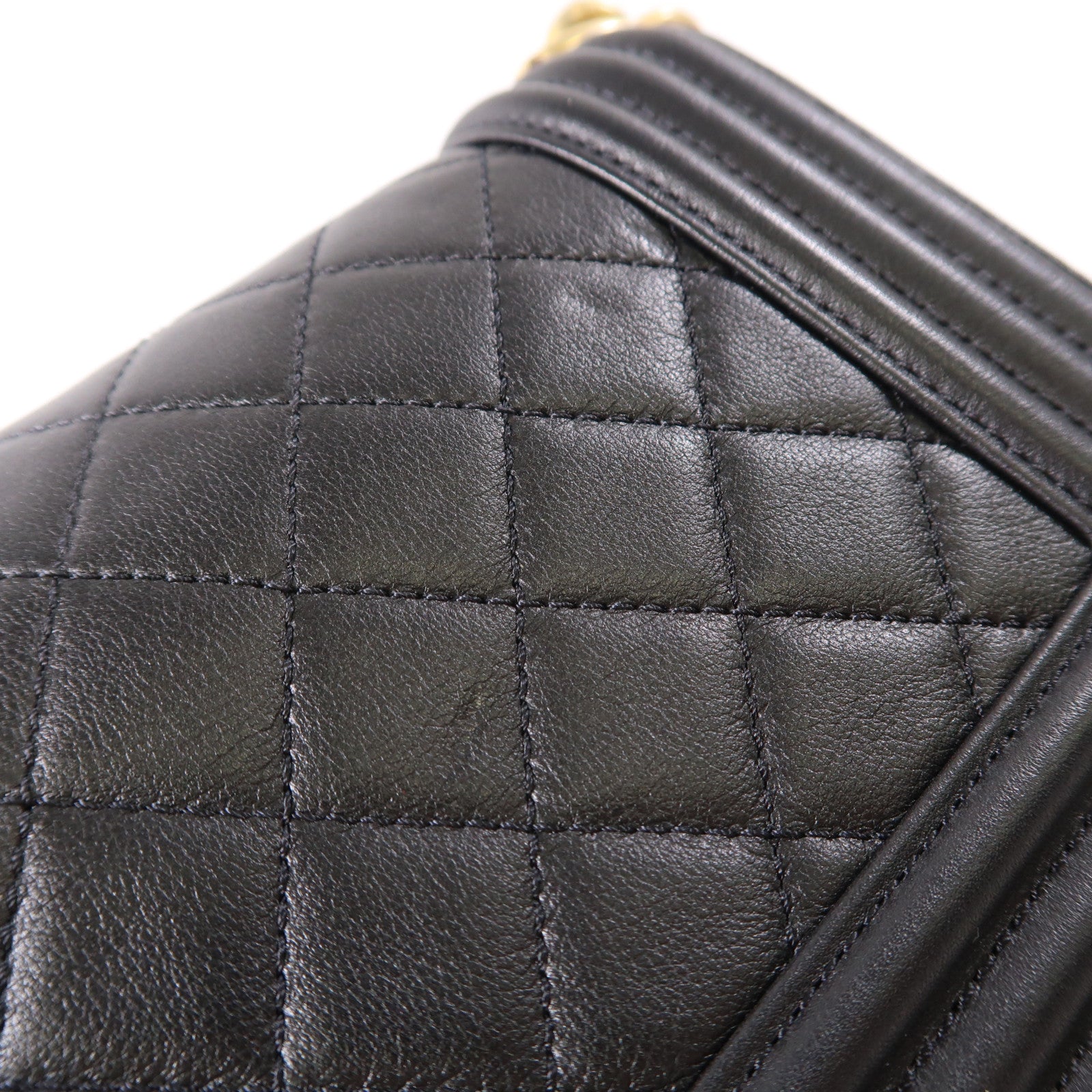 CHANEL 羊皮皮革Boy Chanel 20金扣肩背袋黑色