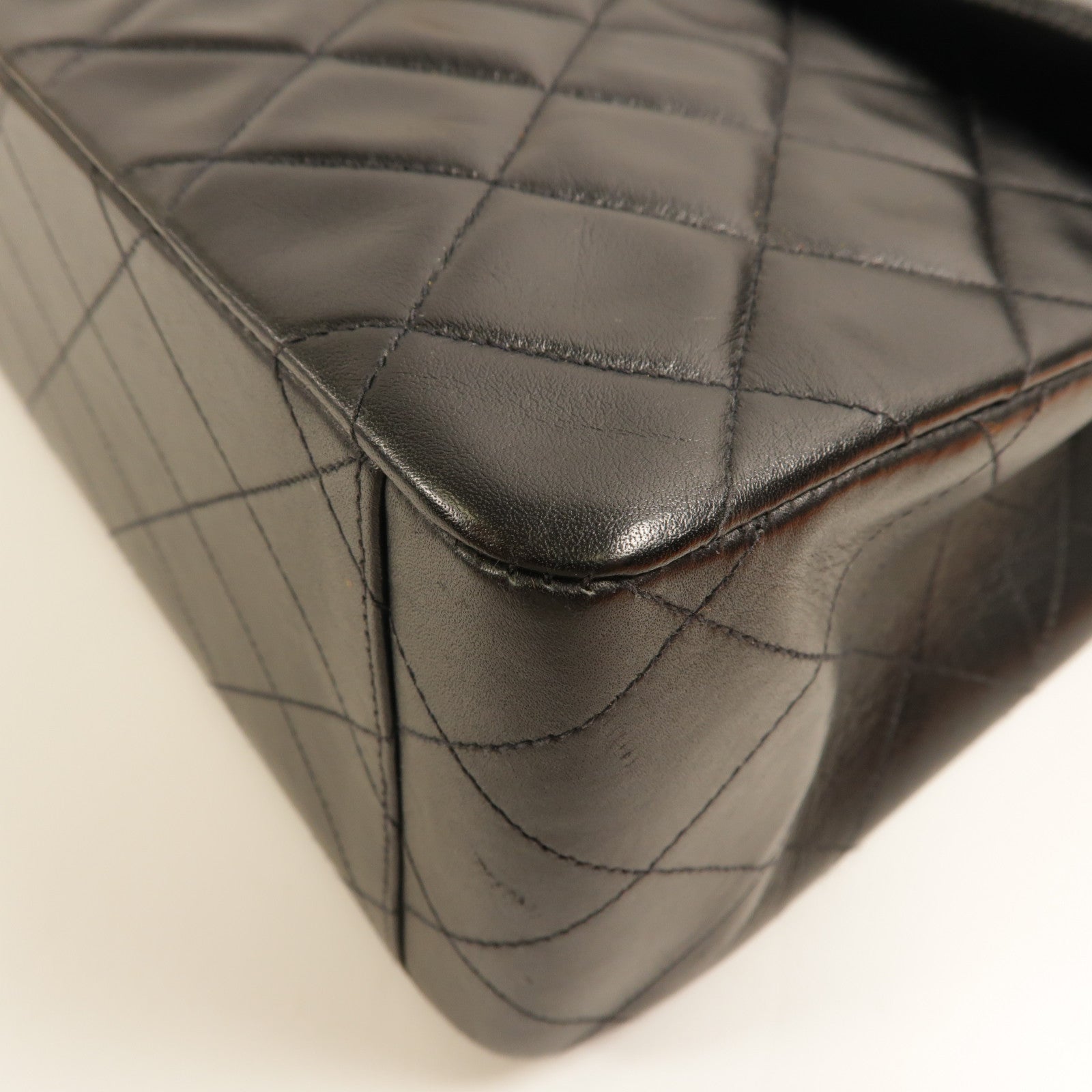 CHANEL 牛皮皮革Vintage Chain Shoulder金扣肩背袋