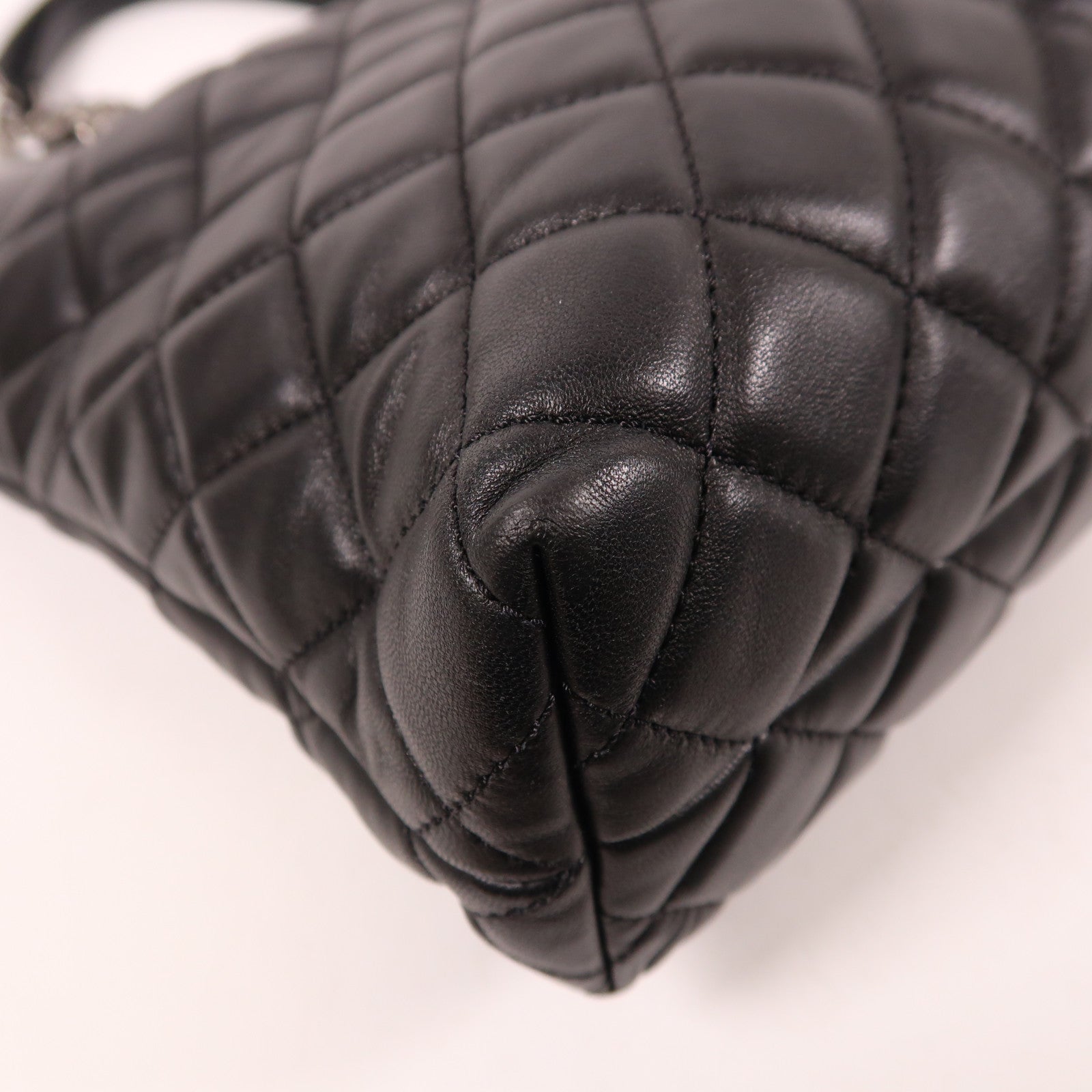 CHANEL 牛皮皮革Tote Bag鏈帶肩背袋