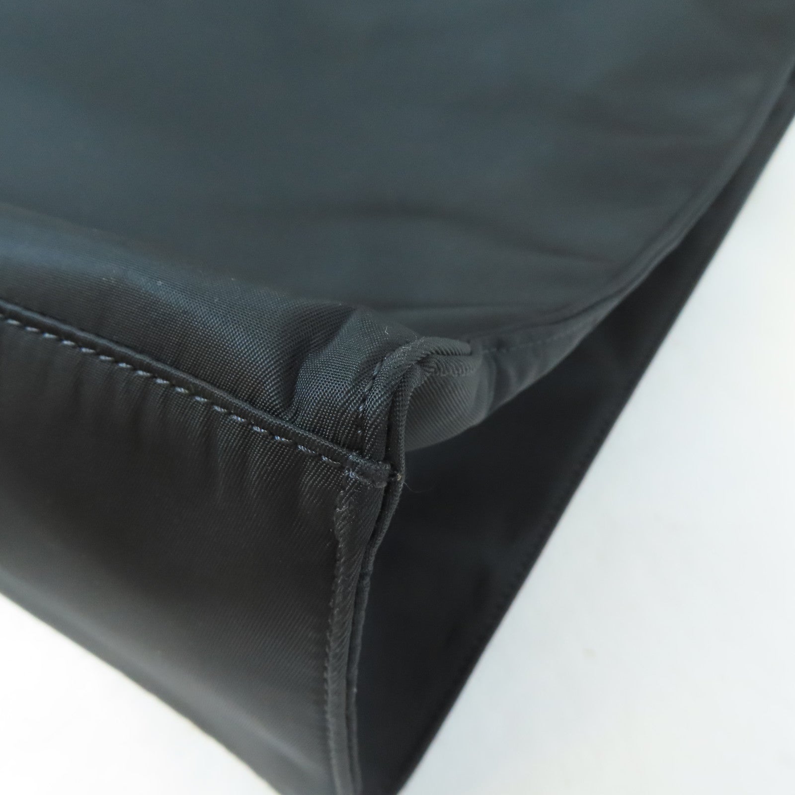 Valentino 【激減優惠】尼龍Hand Bag手挽袋黑色