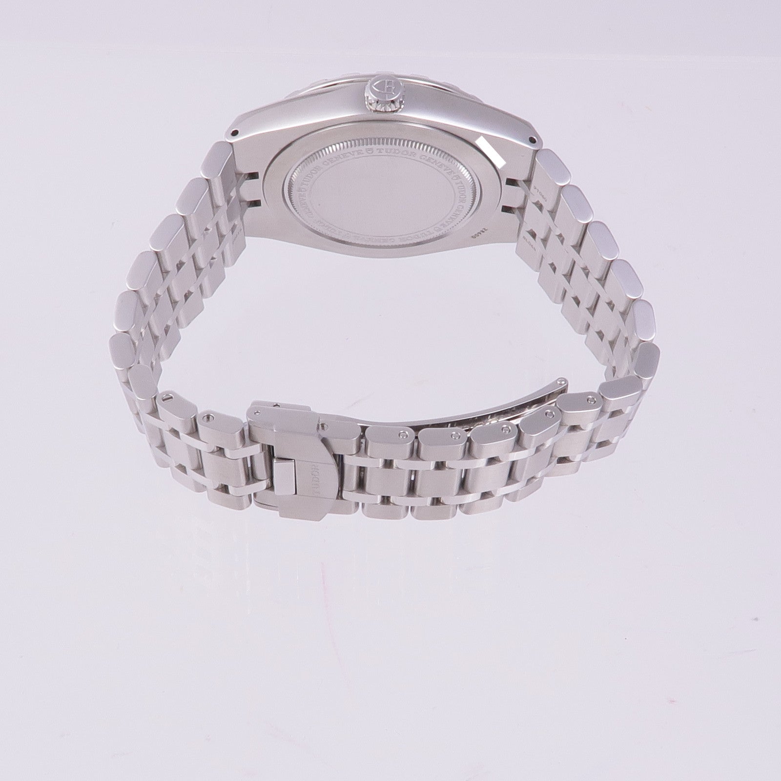 TUDOR Royal 41mm 28600