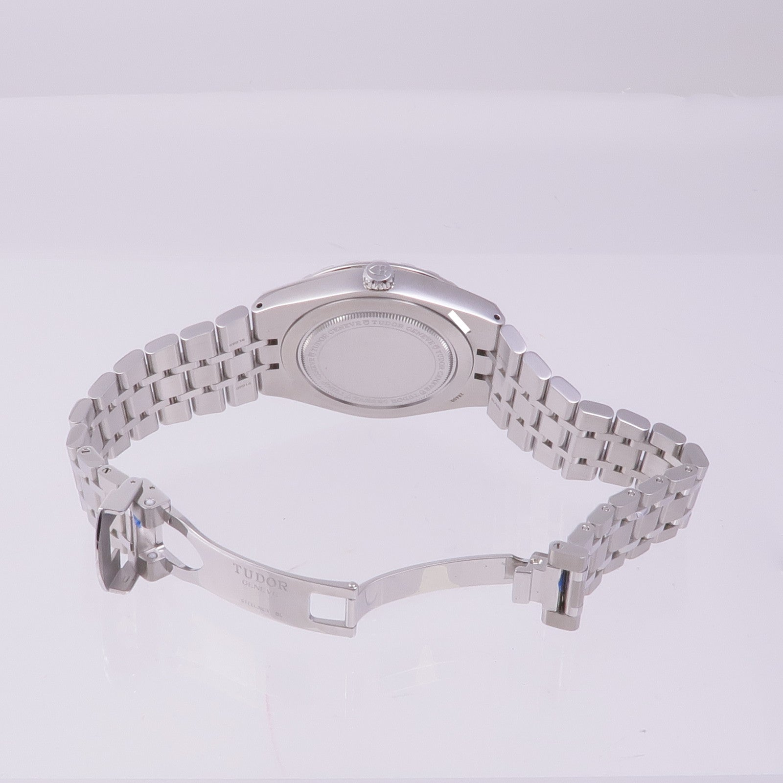 TUDOR Royal 41mm 28600