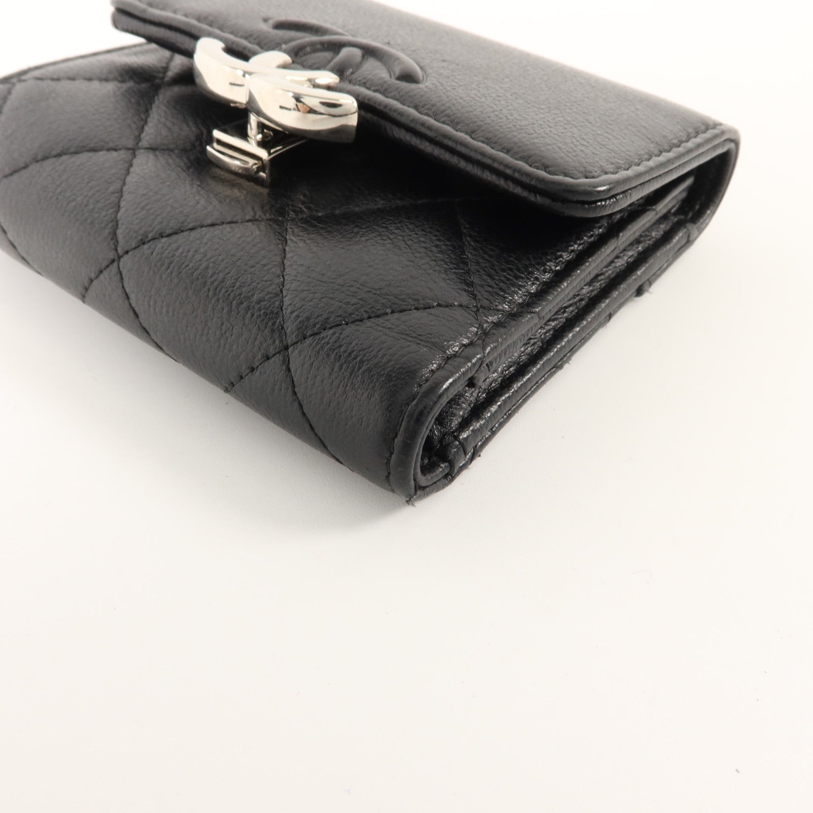 CHANEL 牛皮皮革Trifold Wallet銀扣錢包
