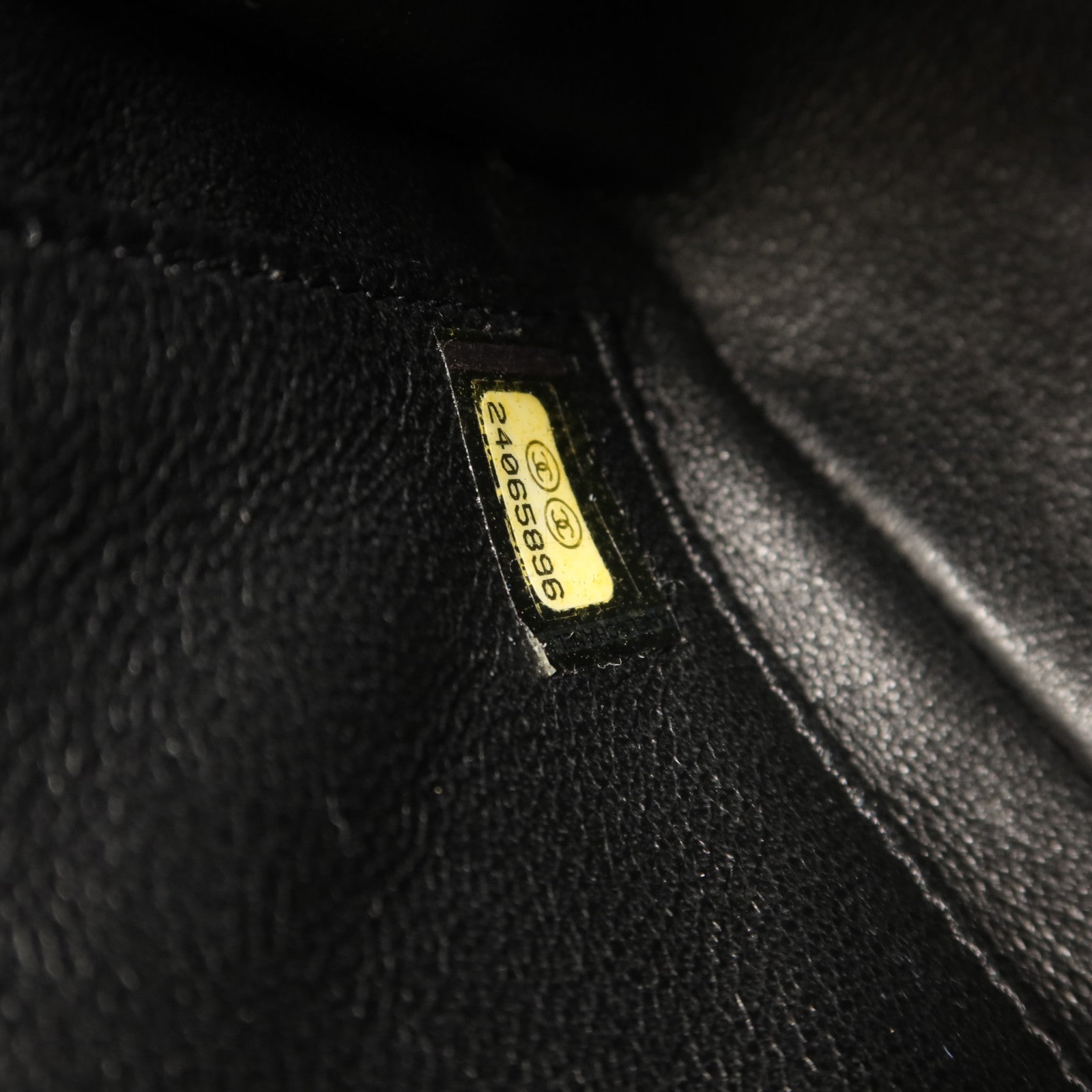 CHANEL 牛皮皮革CC Filigree Flap Bag鏈帶肩背袋