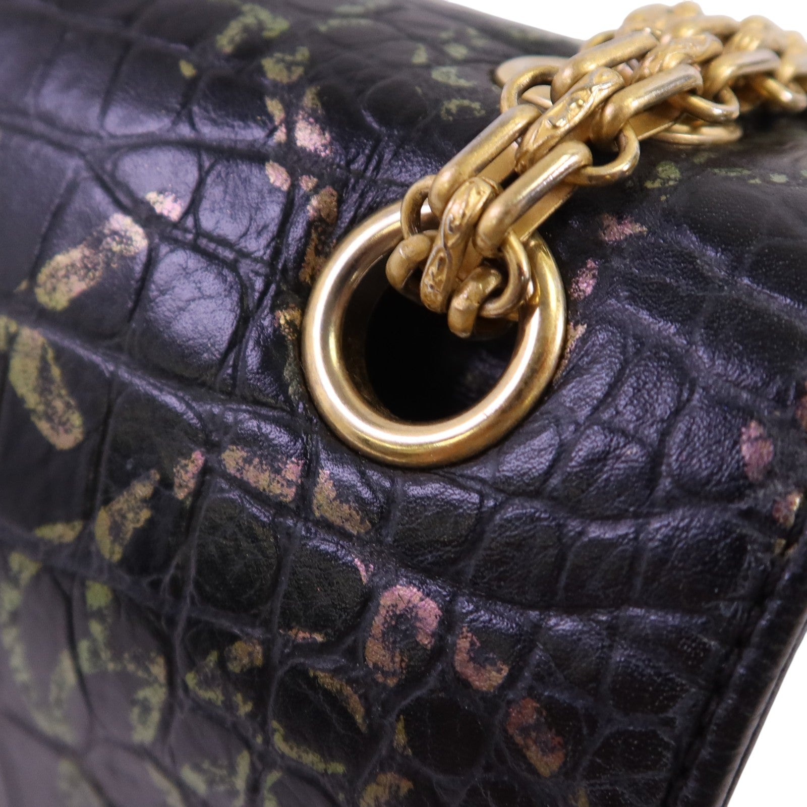 CHANEL 牛皮皮革2.55 Graffiti Reissue金扣鏈帶肩背袋