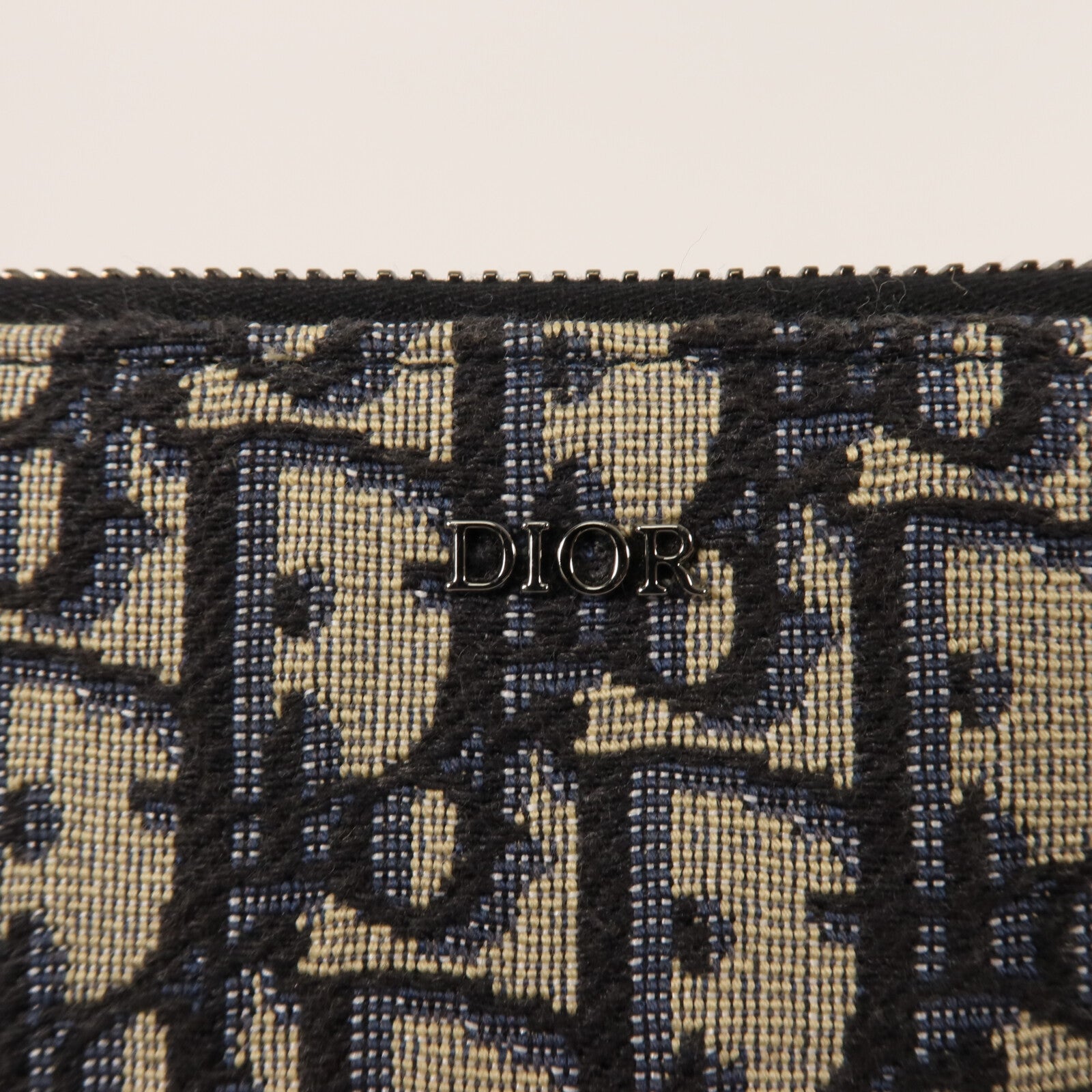 Dior 帆布Zipped Pouch With Strap肩背袋