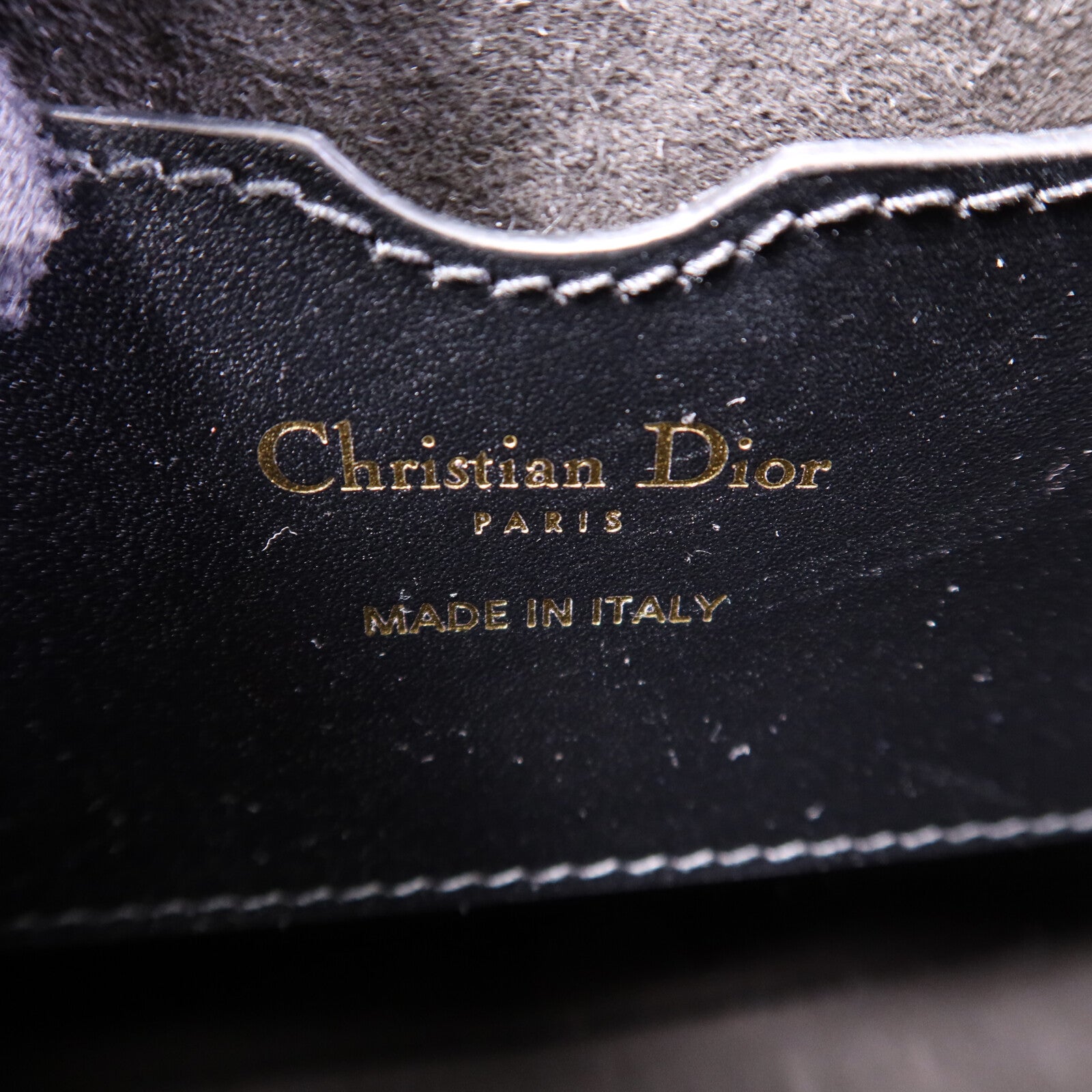 Dior 牛皮皮革Bobby Bag金扣肩背袋