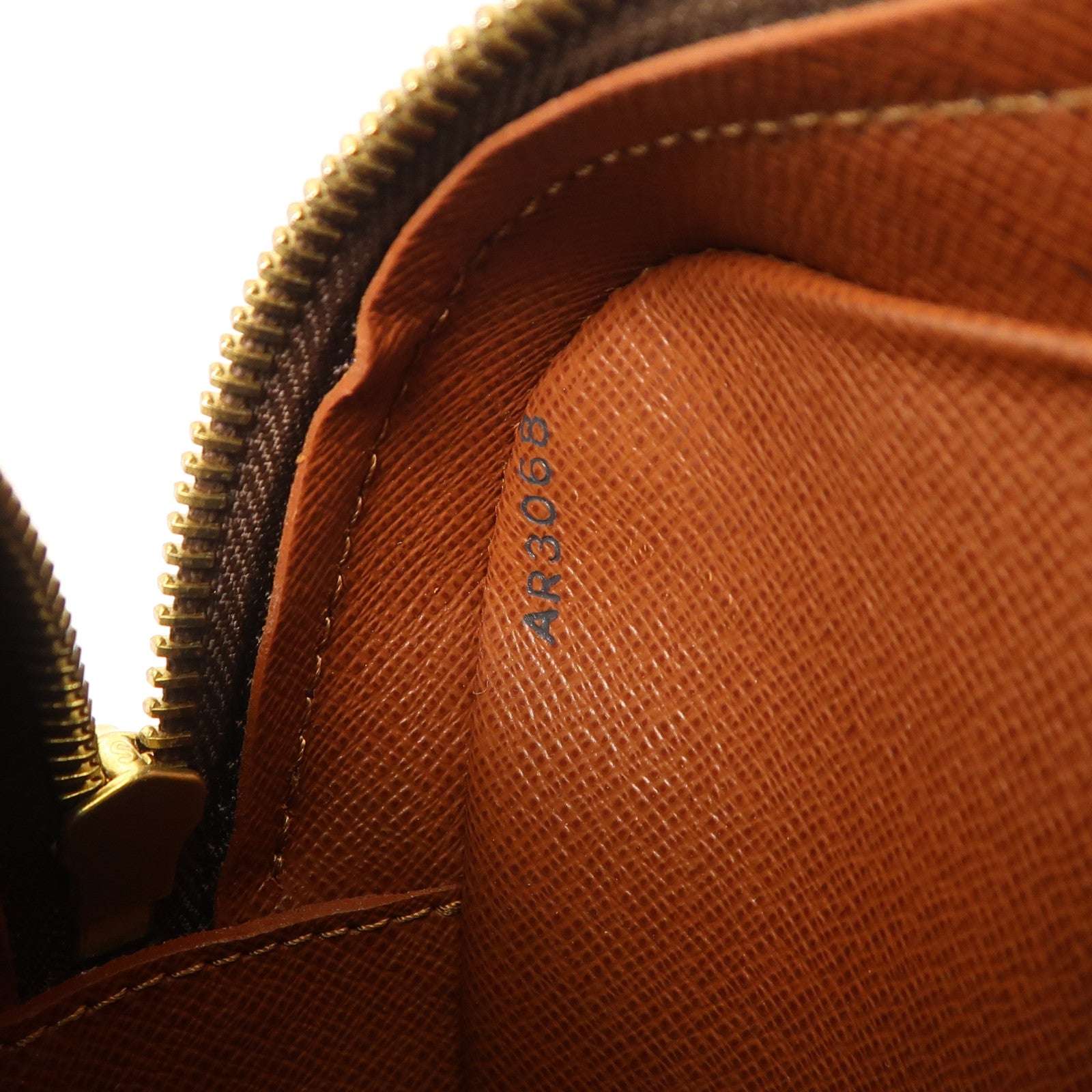 LOUIS VUITTON Monogram Nile金扣肩背袋