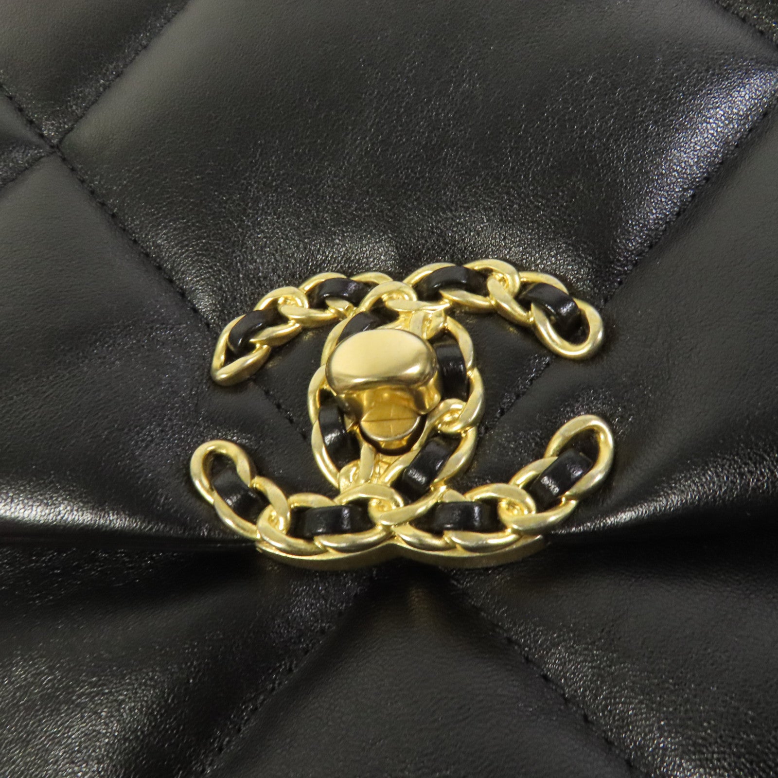 CHANEL 羊皮皮革Chanel 19 Small金扣鏈帶手挽肩背兩用袋