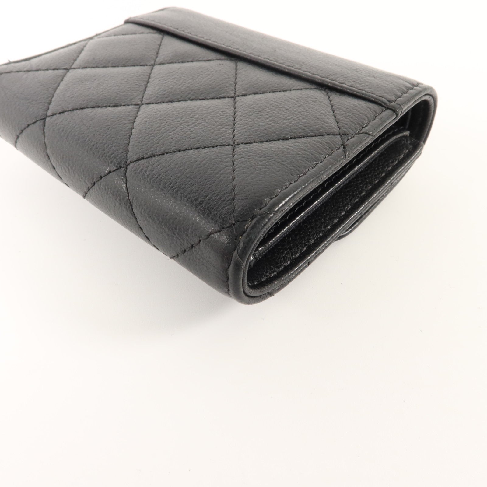 CHANEL 牛皮皮革Trifold Wallet銀扣錢包