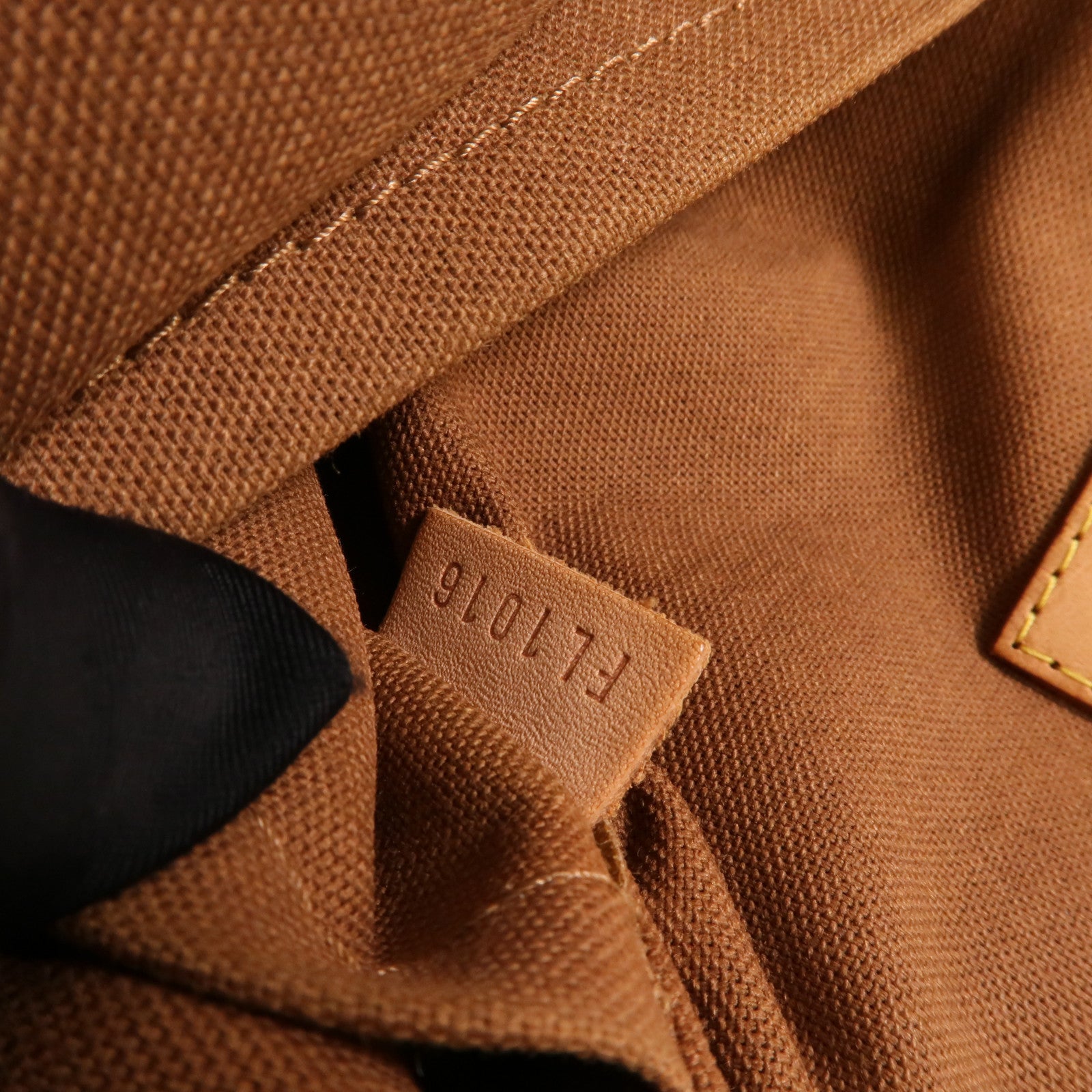 LOUIS VUITTON Monogram Lockit金扣手挽袋