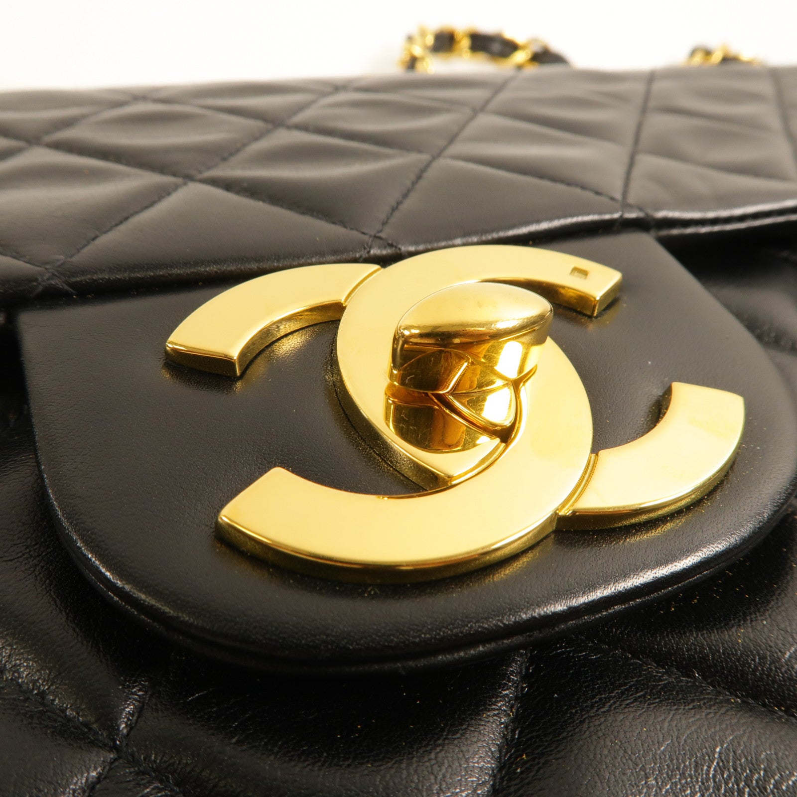 CHANEL 牛皮皮革Vintage Chain Shoulder金扣肩背袋