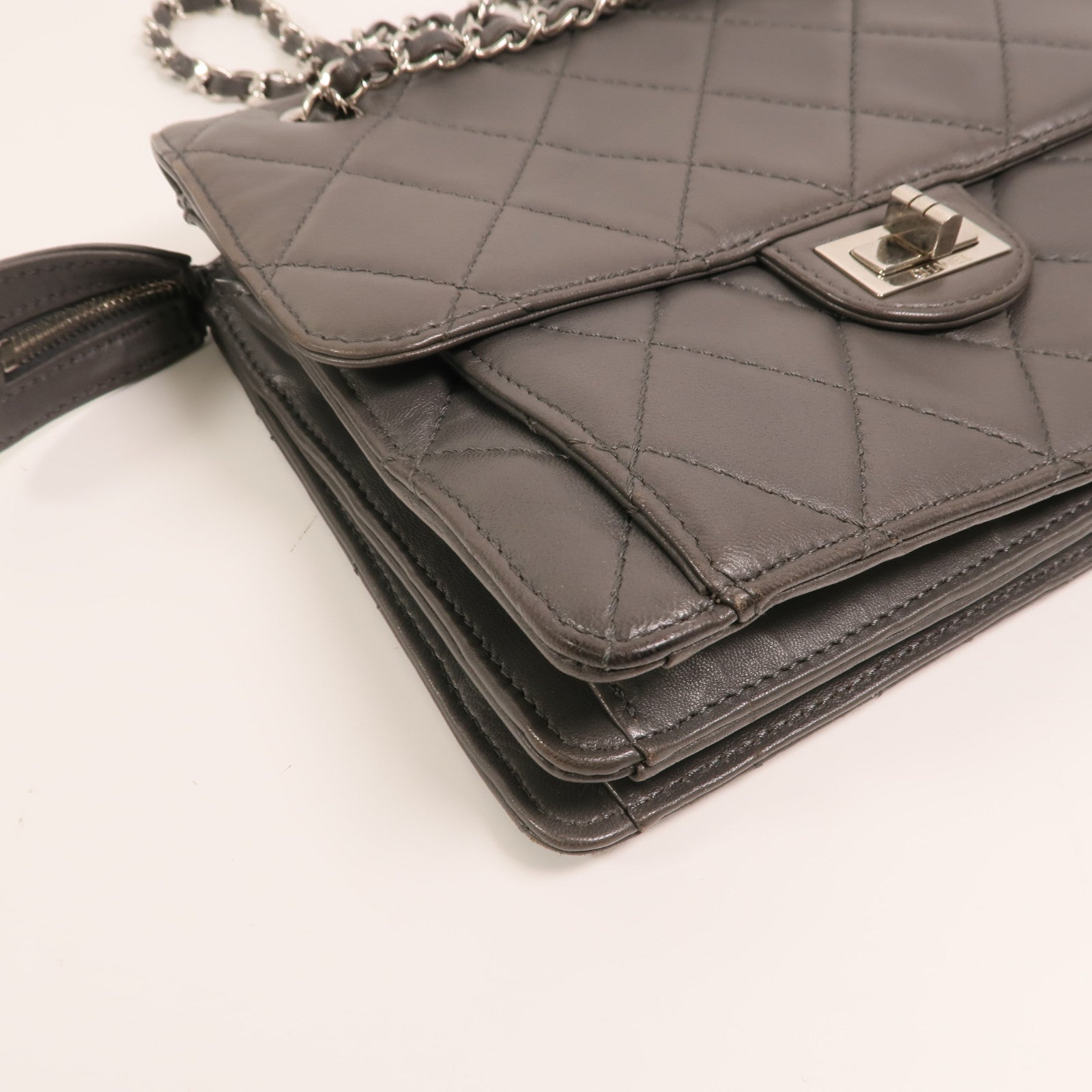 CHANEL 【激減優惠】羊皮皮革Chain Shoulder銀扣鏈帶肩背袋