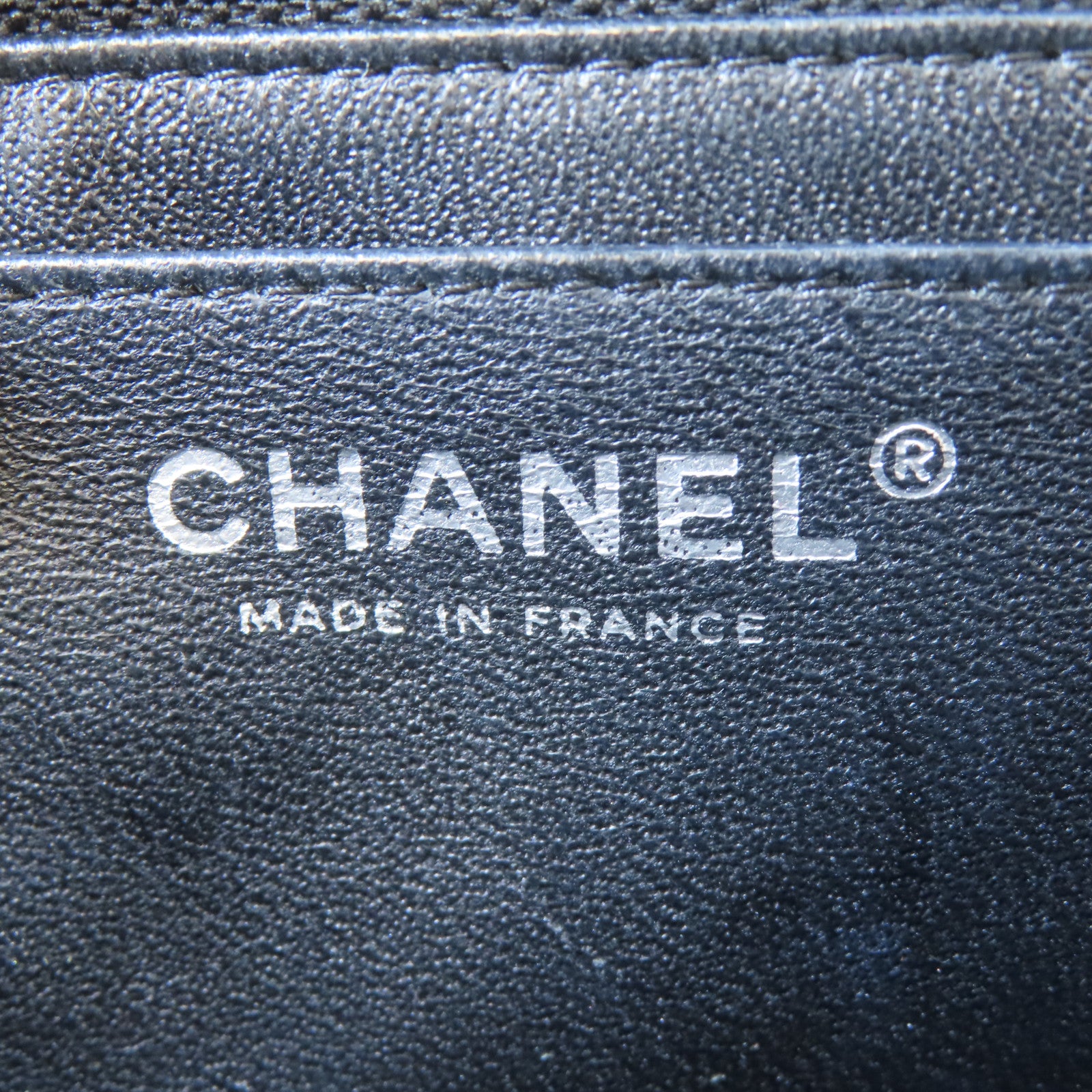 CHANEL 菱格Caviar皮革Chain Shoulder銀扣鏈帶肩背袋黑色