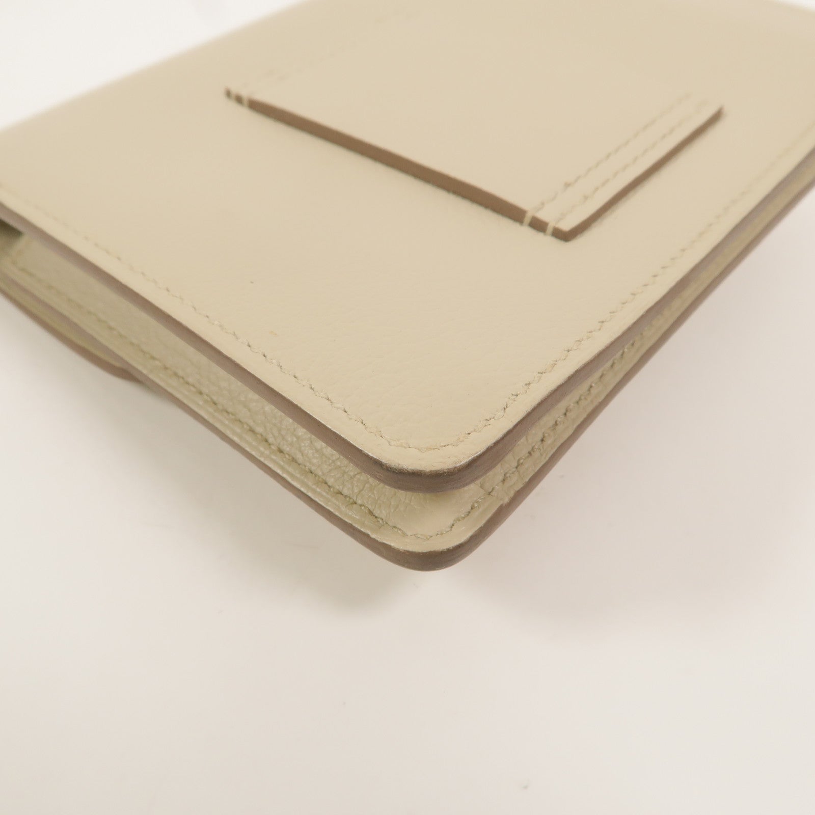 HERMES Evercolor皮革Roulis Slim手拿包Beton