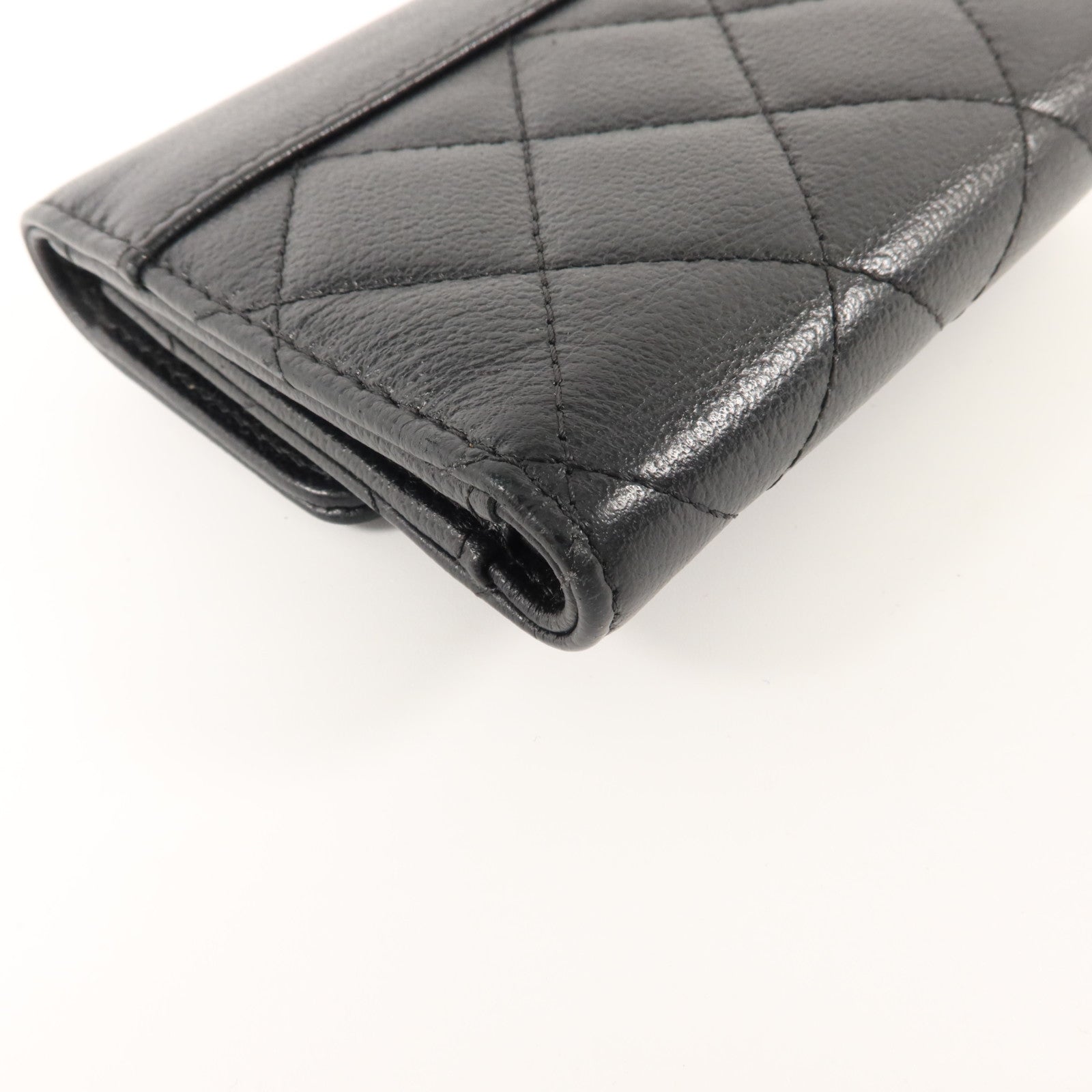 CHANEL 牛皮皮革Trifold Wallet銀扣錢包
