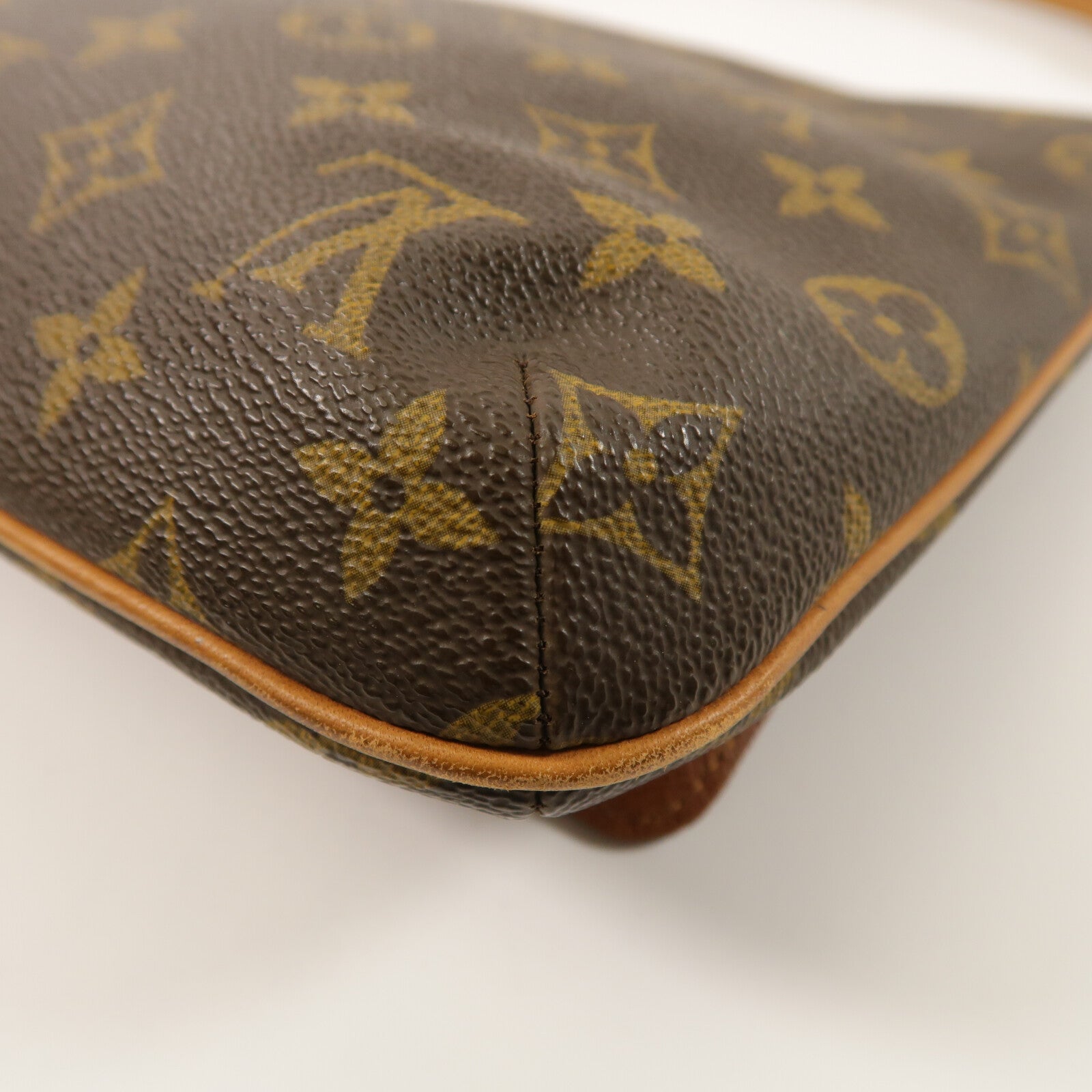LOUIS VUITTON Monogram Musette Tango金扣肩背袋