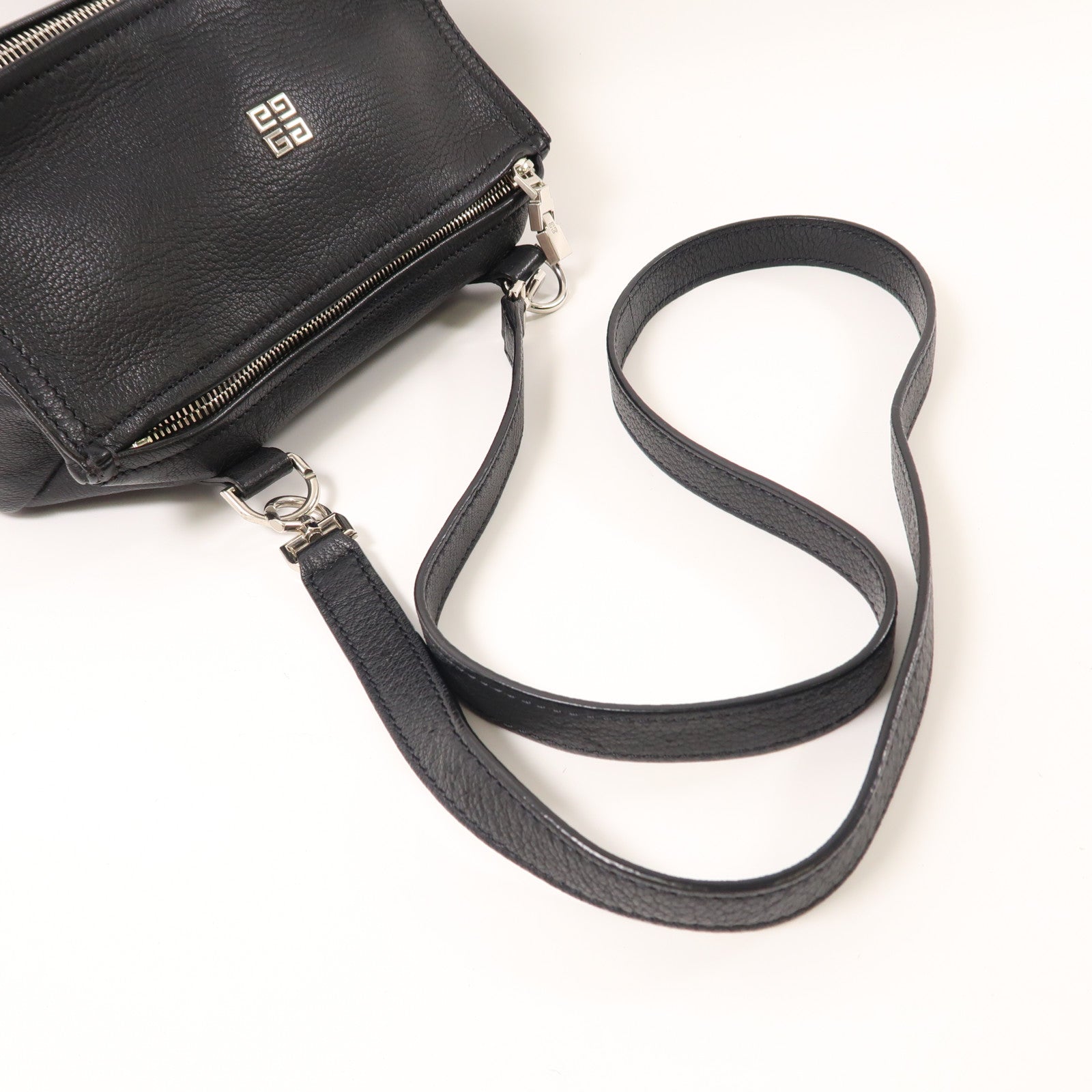GIVENCHY 牛皮皮革Pandora Shoulder Bag銀扣肩背袋黑色