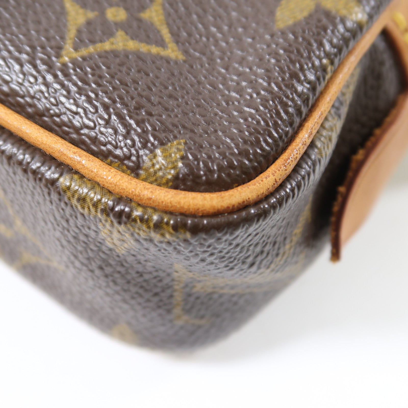 LOUIS VUITTON Monogram Pochette Marly Bandouliere金扣肩背袋啡色