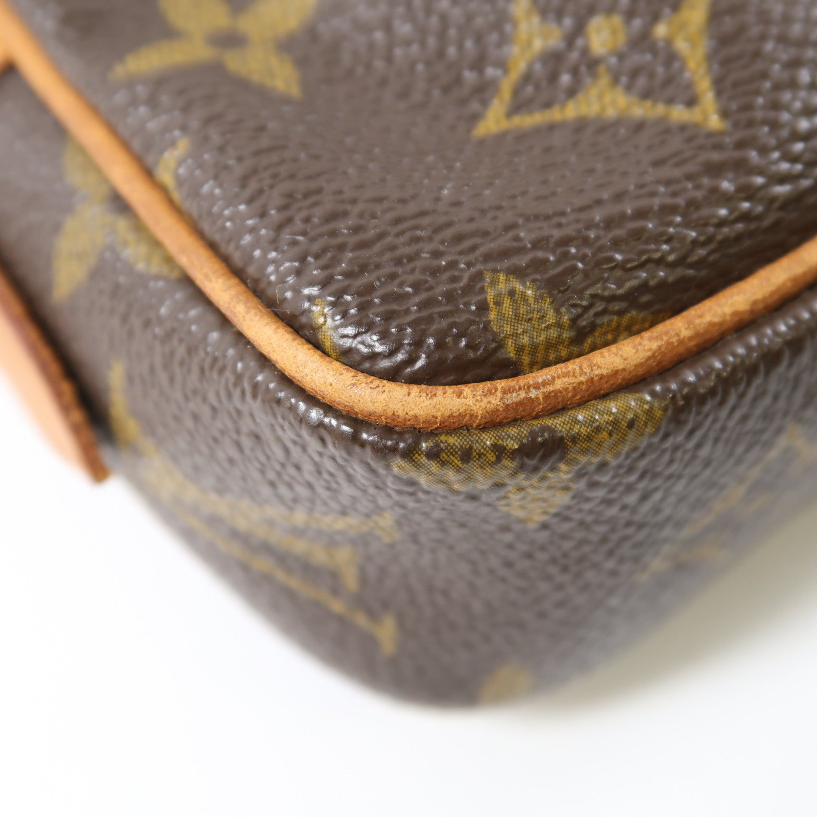 LOUIS VUITTON Monogram Pochette Marly Bandouliere金扣肩背袋啡色