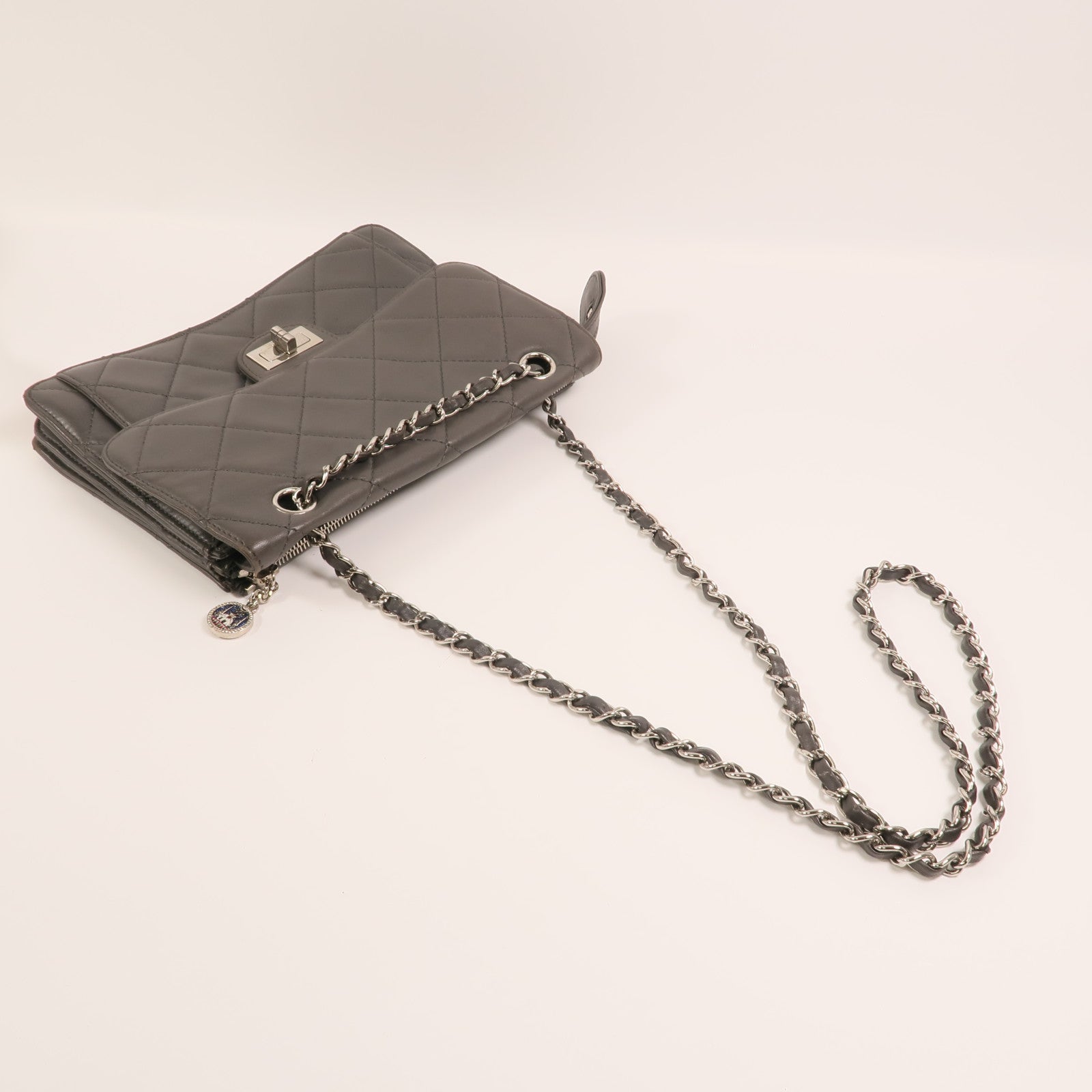 CHANEL 【激減優惠】羊皮皮革Chain Shoulder銀扣鏈帶肩背袋
