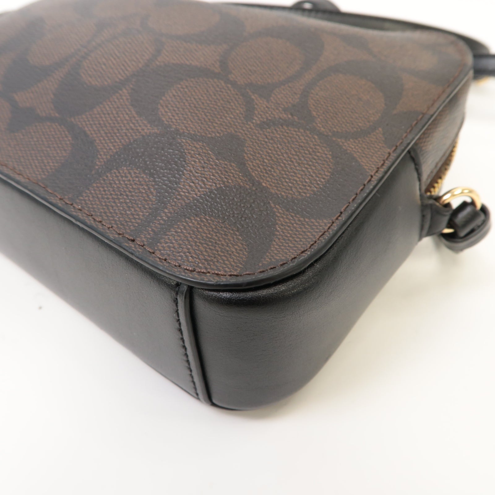 COACH 【激減優惠】塗層帆布Shoulder Bag金扣肩背袋啡色