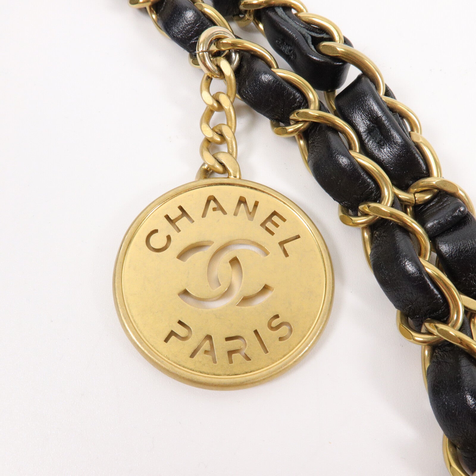 CHANEL 牛皮皮革Chanel 22 Small鏈帶肩背袋