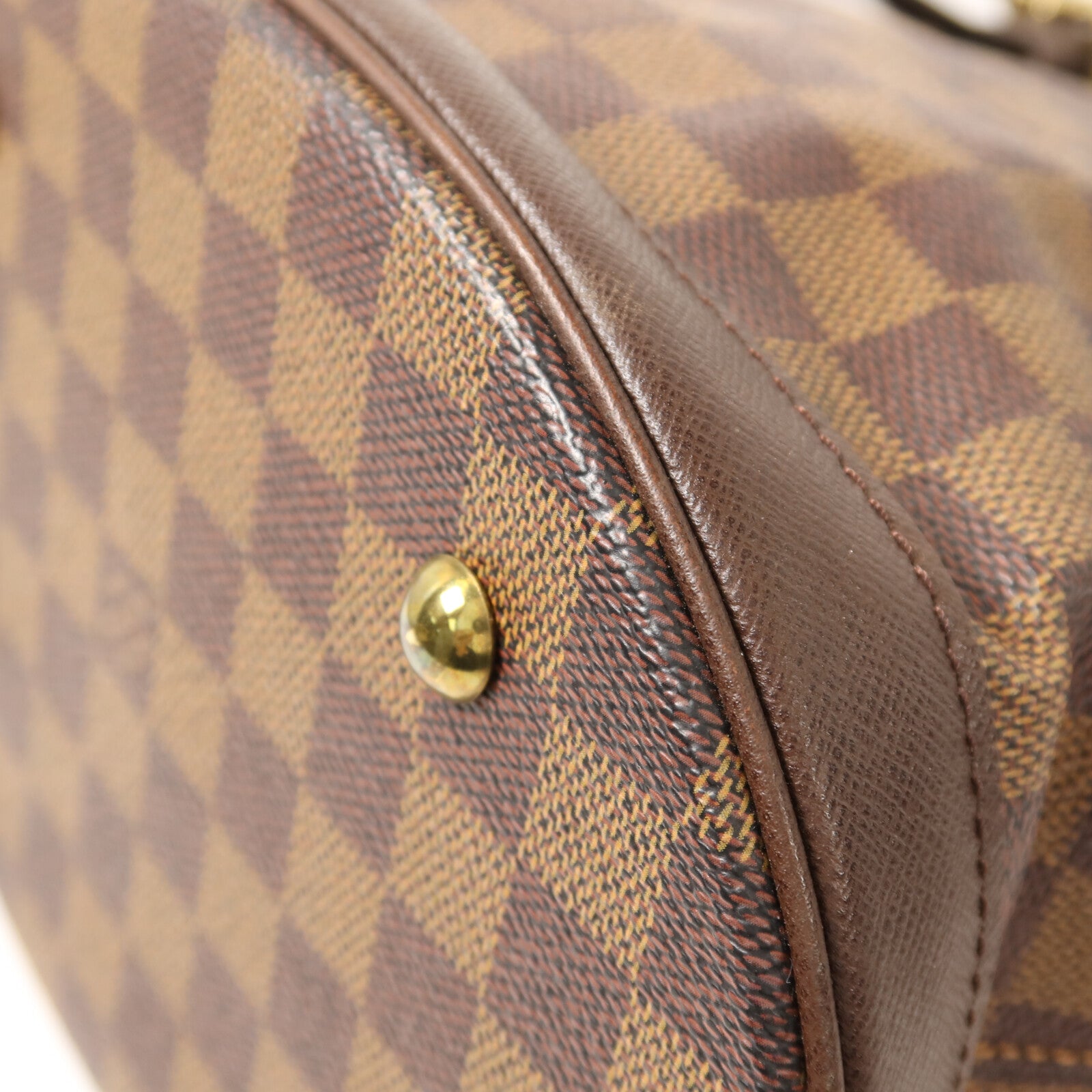LOUIS VUITTON Damier Marais金扣肩背袋