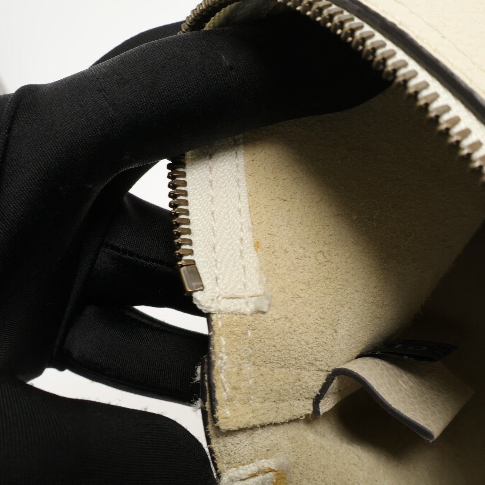 GUCCI 牛皮皮革Clutch Bag手拿包