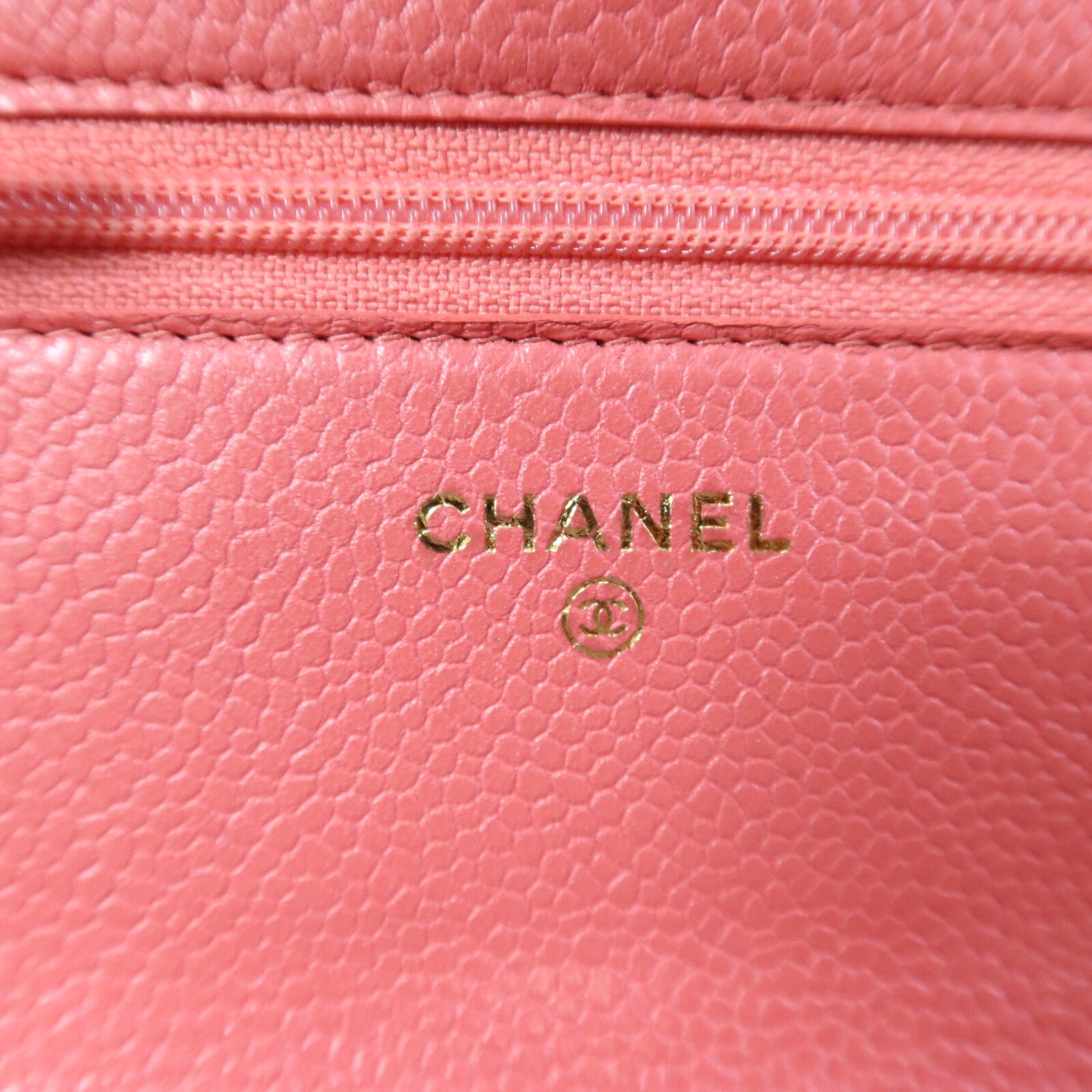 CHANEL 牛皮皮革WOC Wallet On Chain金扣鏈帶肩背袋