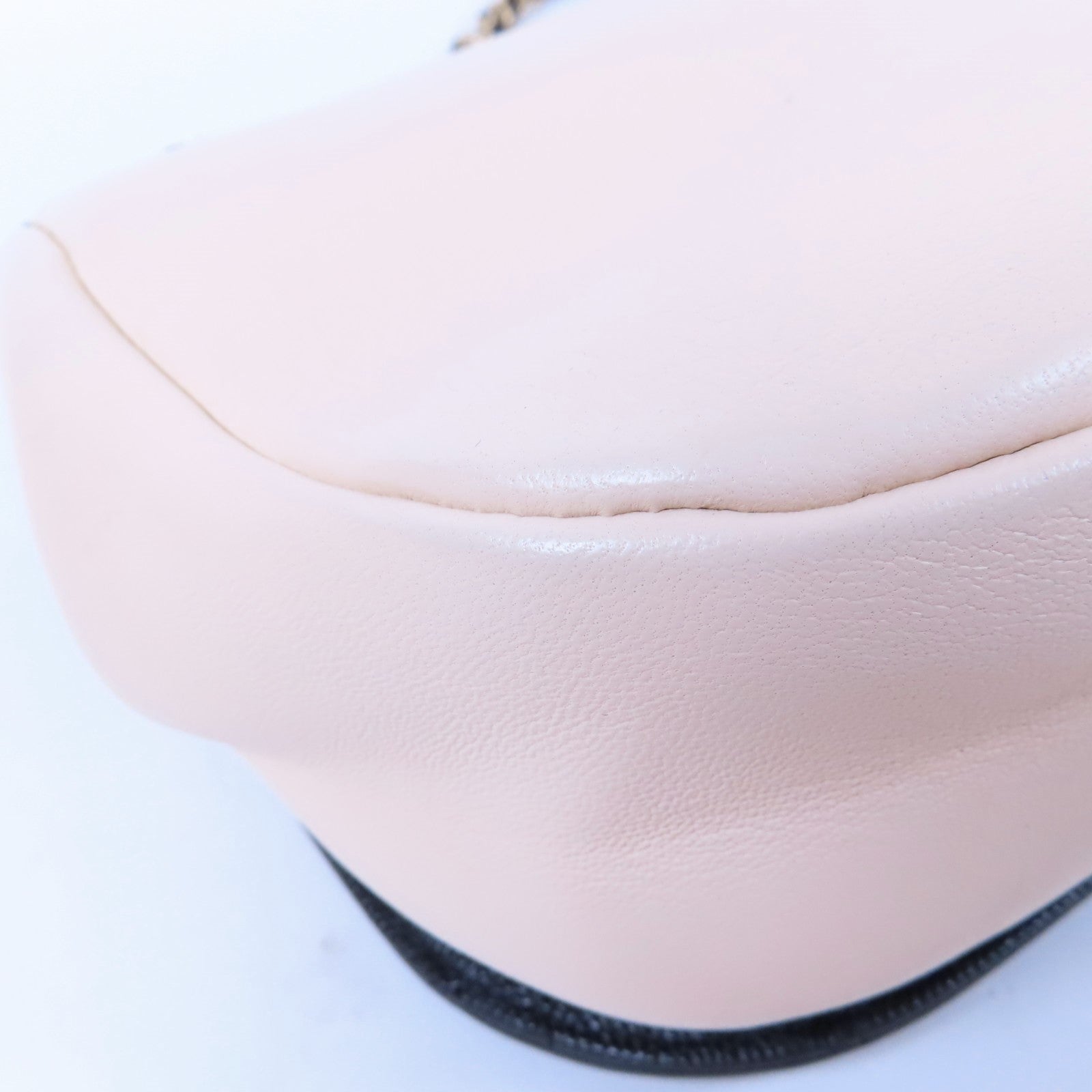 CHANEL 【激減優惠】牛皮皮革Chain Shoulder Bag金扣鏈帶肩背袋黑色/米色