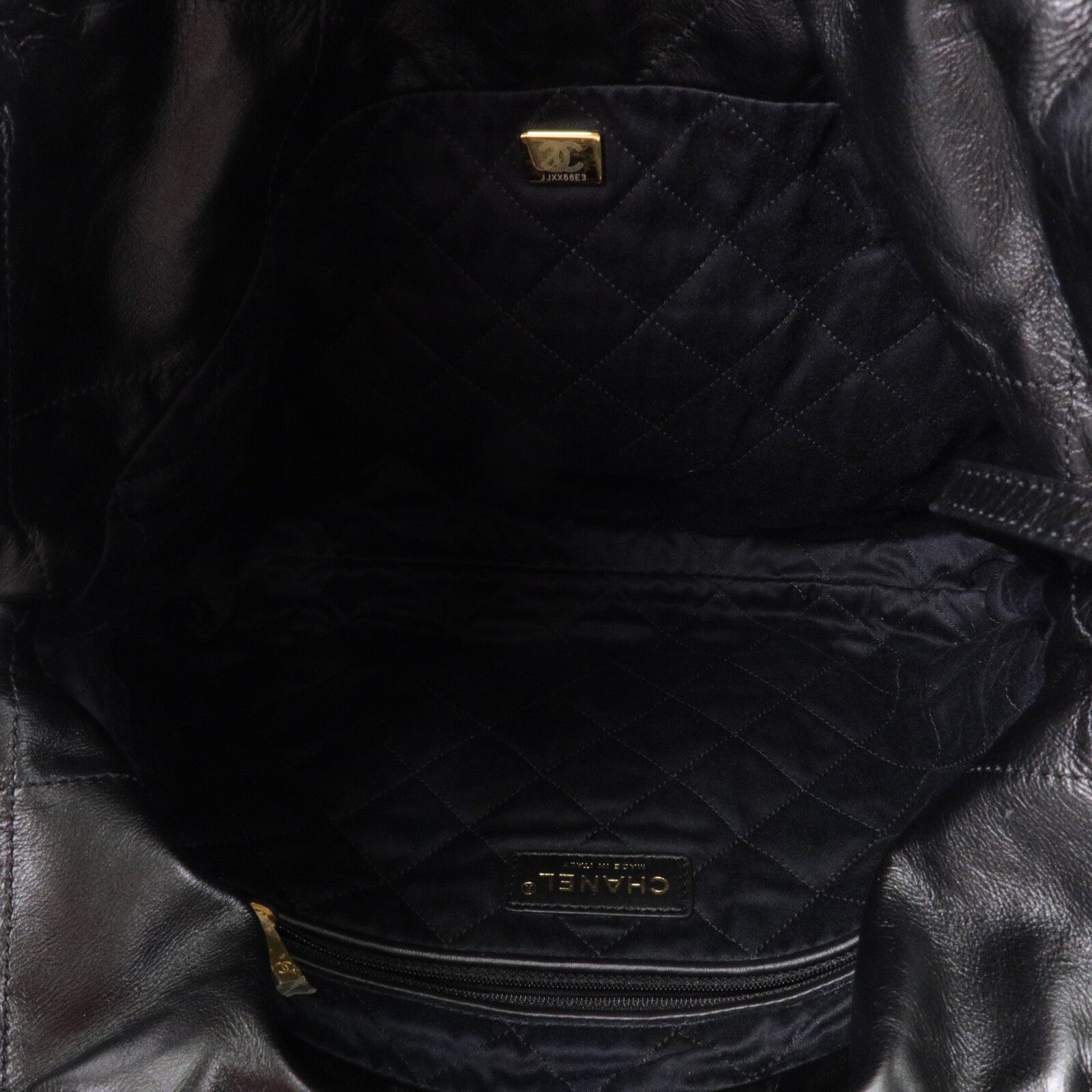 CHANEL 牛皮皮革Chanel 22 Small鏈帶肩背袋