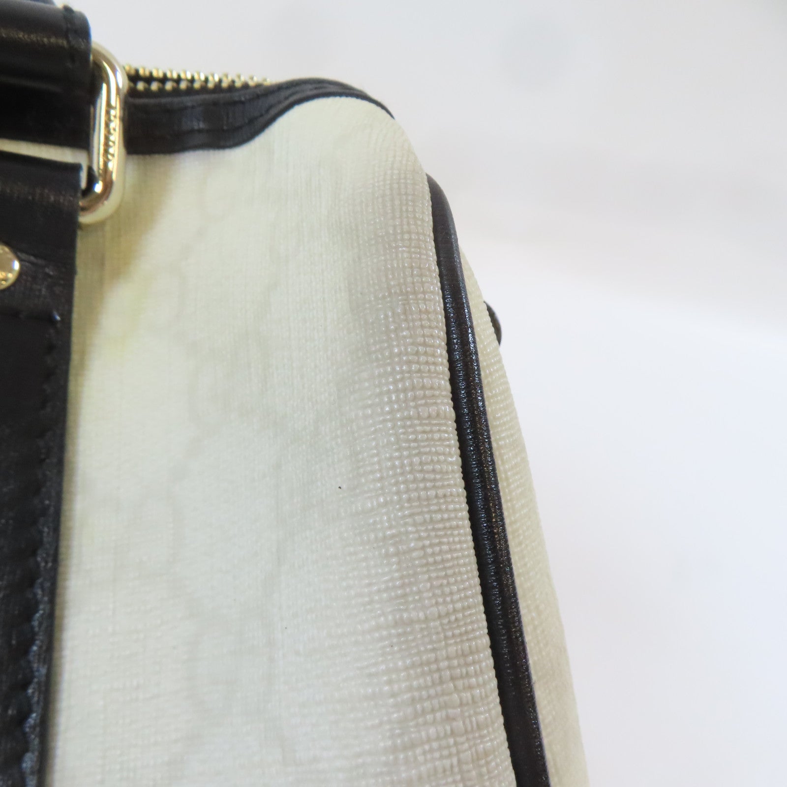 GUCCI 塗層帆布Mini Boston Bag金扣手挽袋白色/黑色