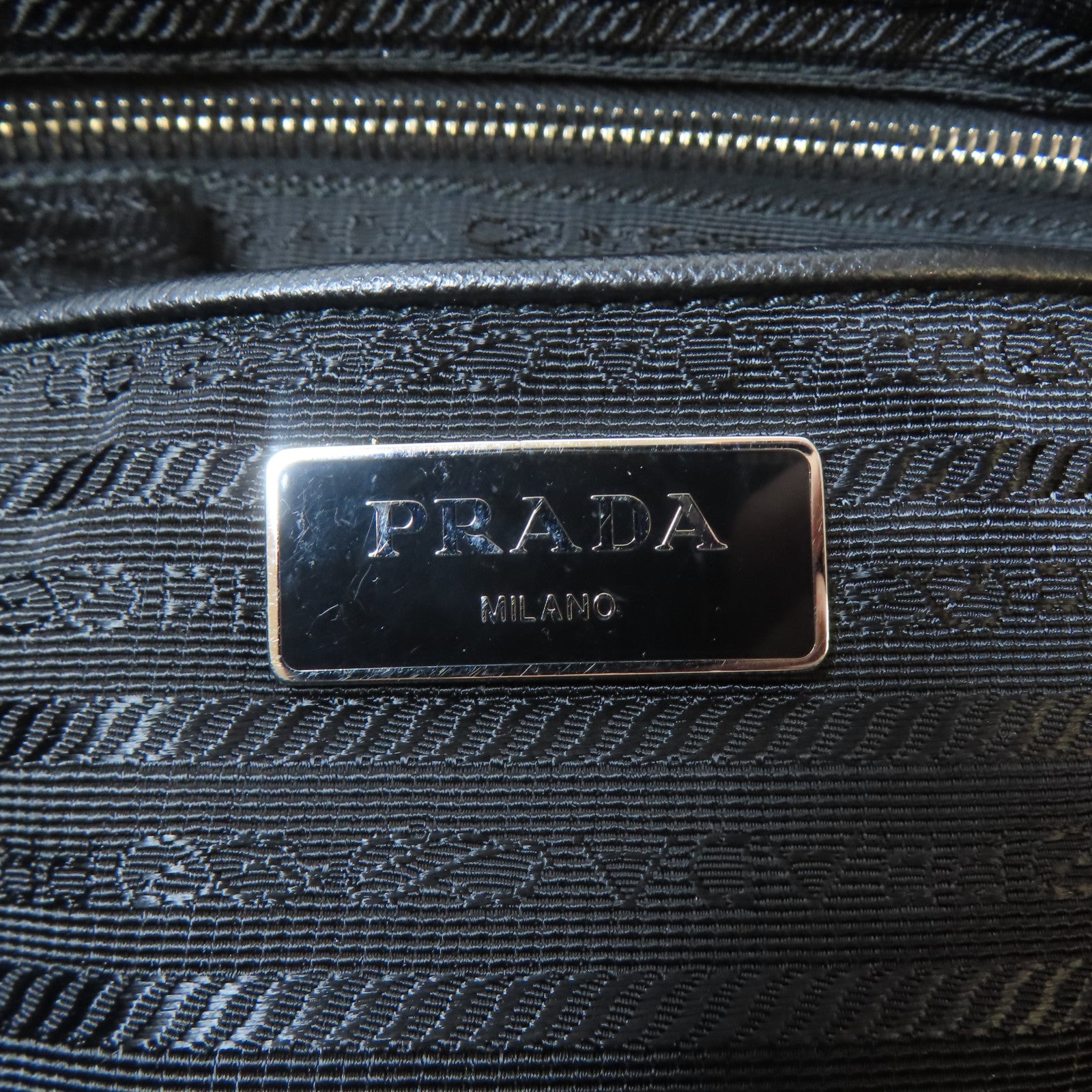 PRADA 菱格尼龍Tote Bag銀扣手挽袋黑色